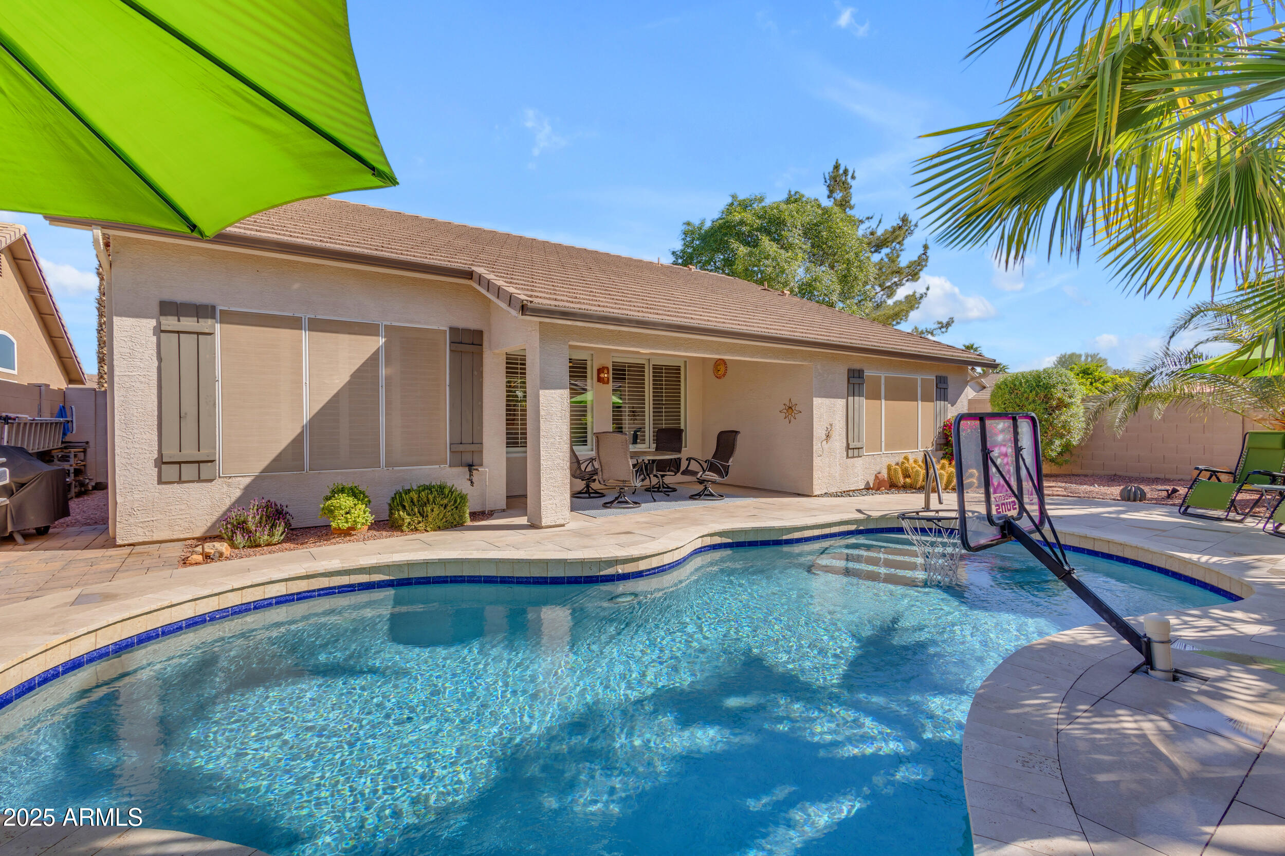 3841 E REDFIELD Court