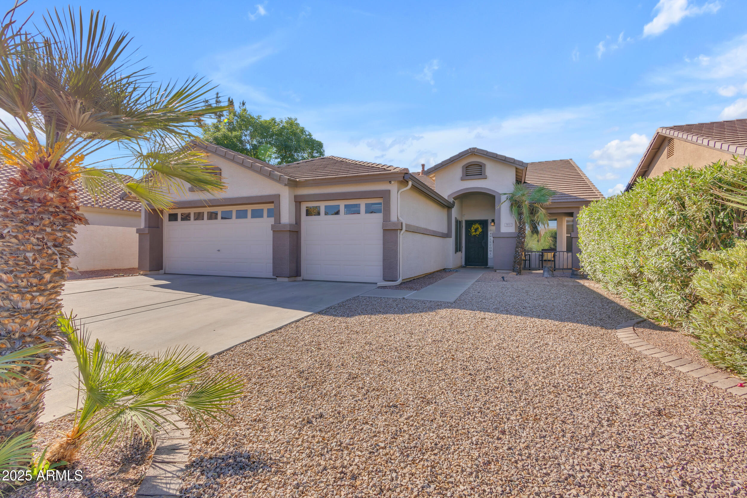 3841 E REDFIELD Court