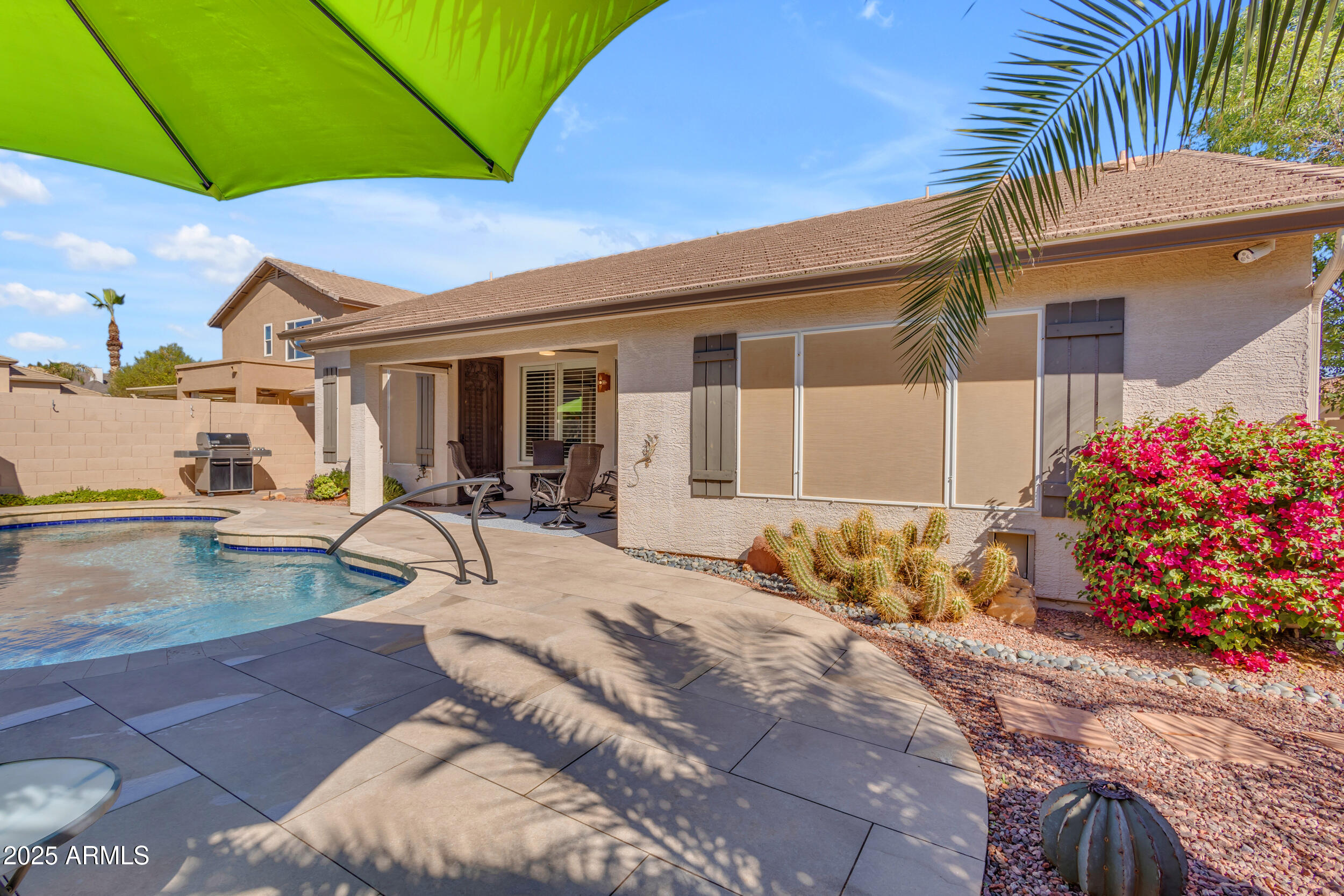 3841 E REDFIELD Court