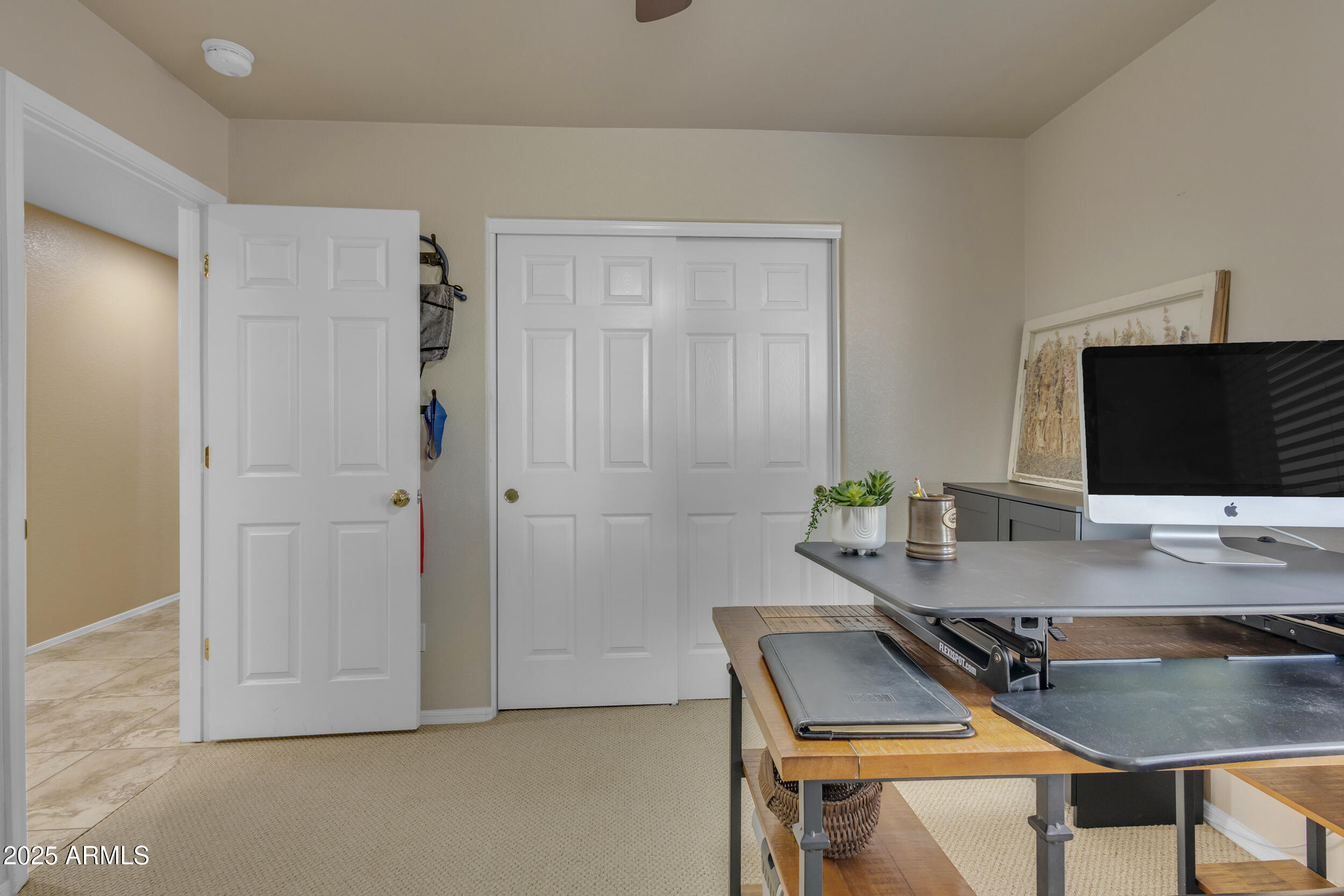 3841 E REDFIELD Court