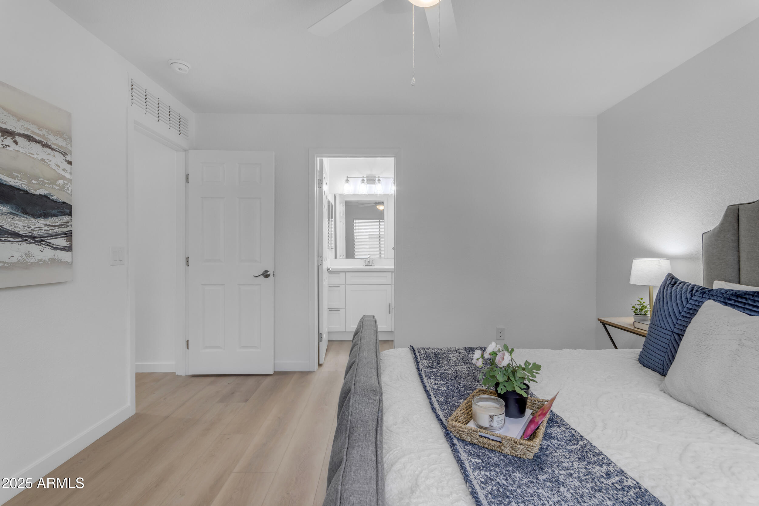 826 E IMPRERIA Street