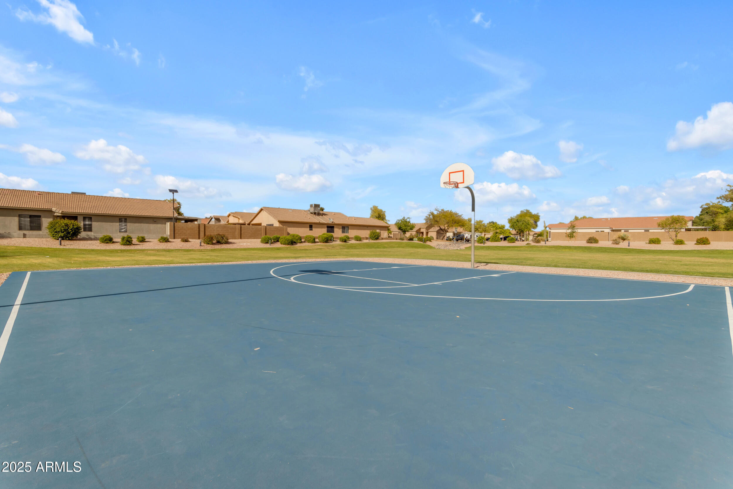 826 E IMPRERIA Street