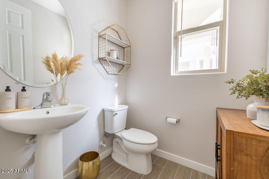 8525 E Organza Avenue