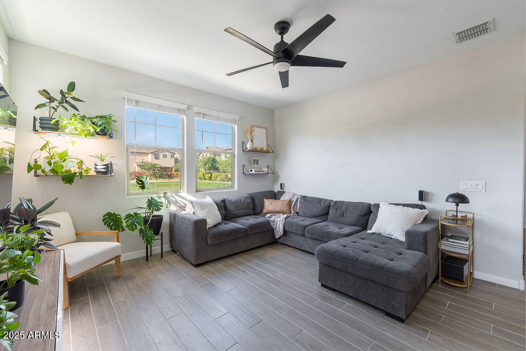 8525 E Organza Avenue