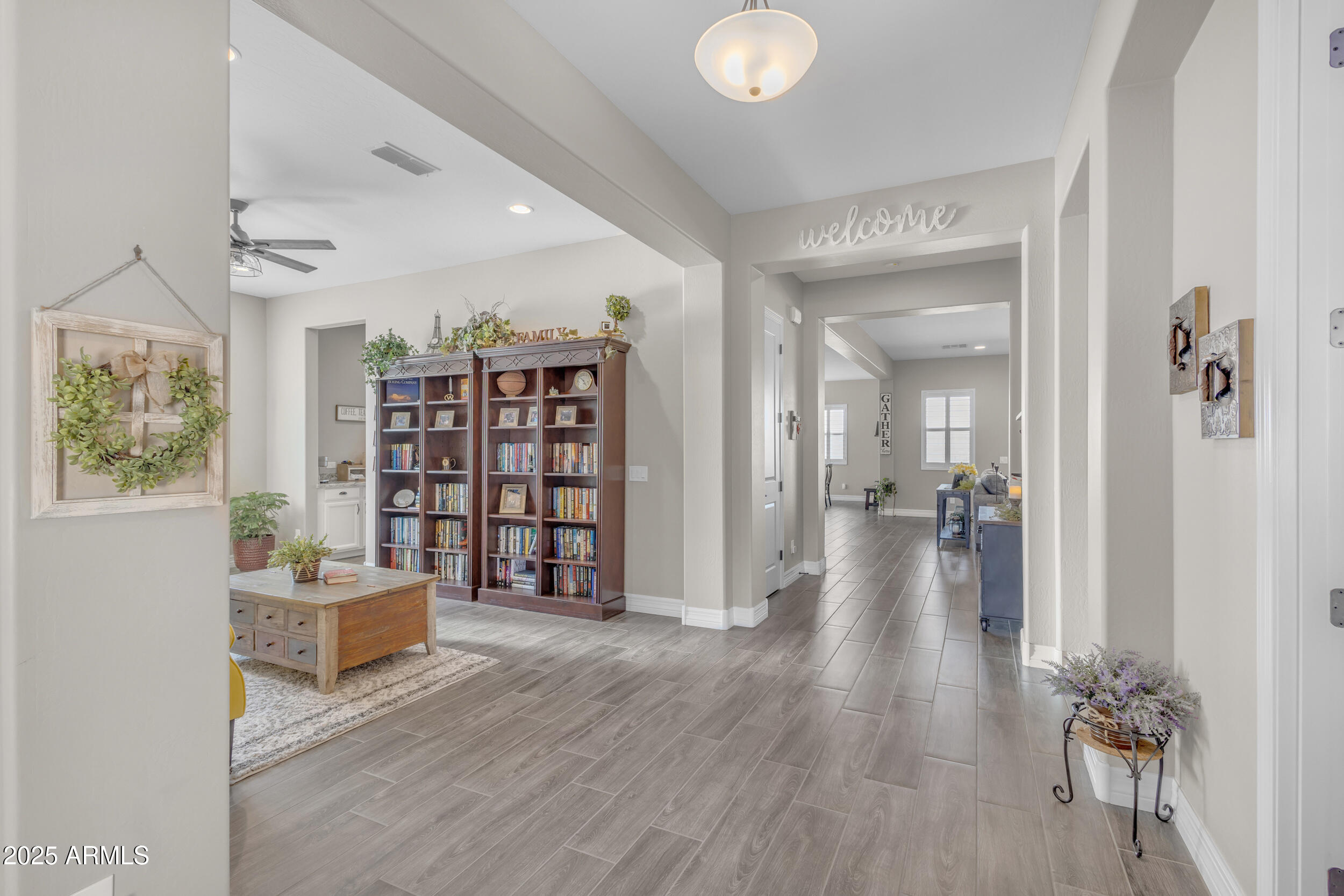 3466 E HAZELTINE Way