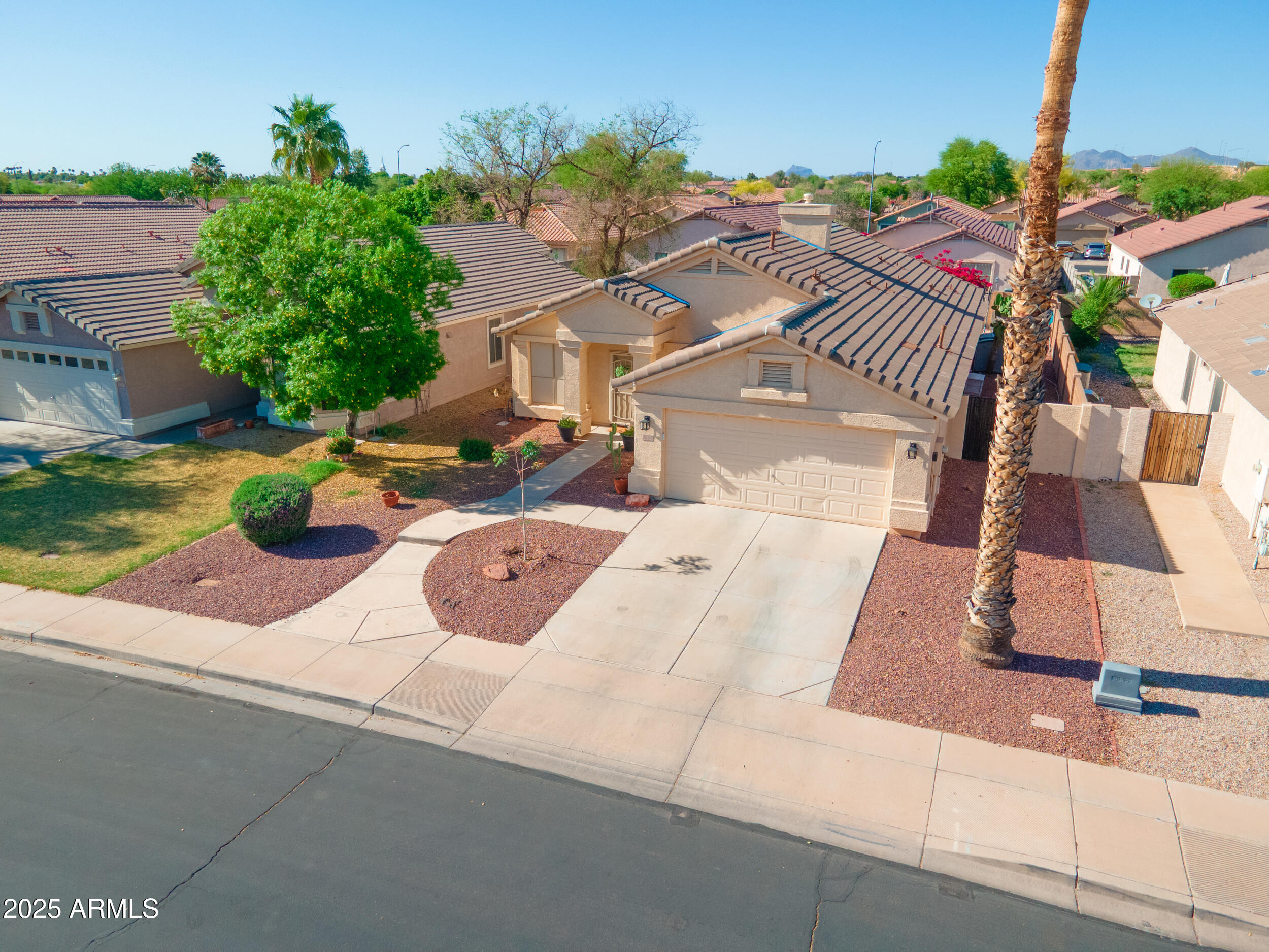 8536 E MILAGRO Avenue