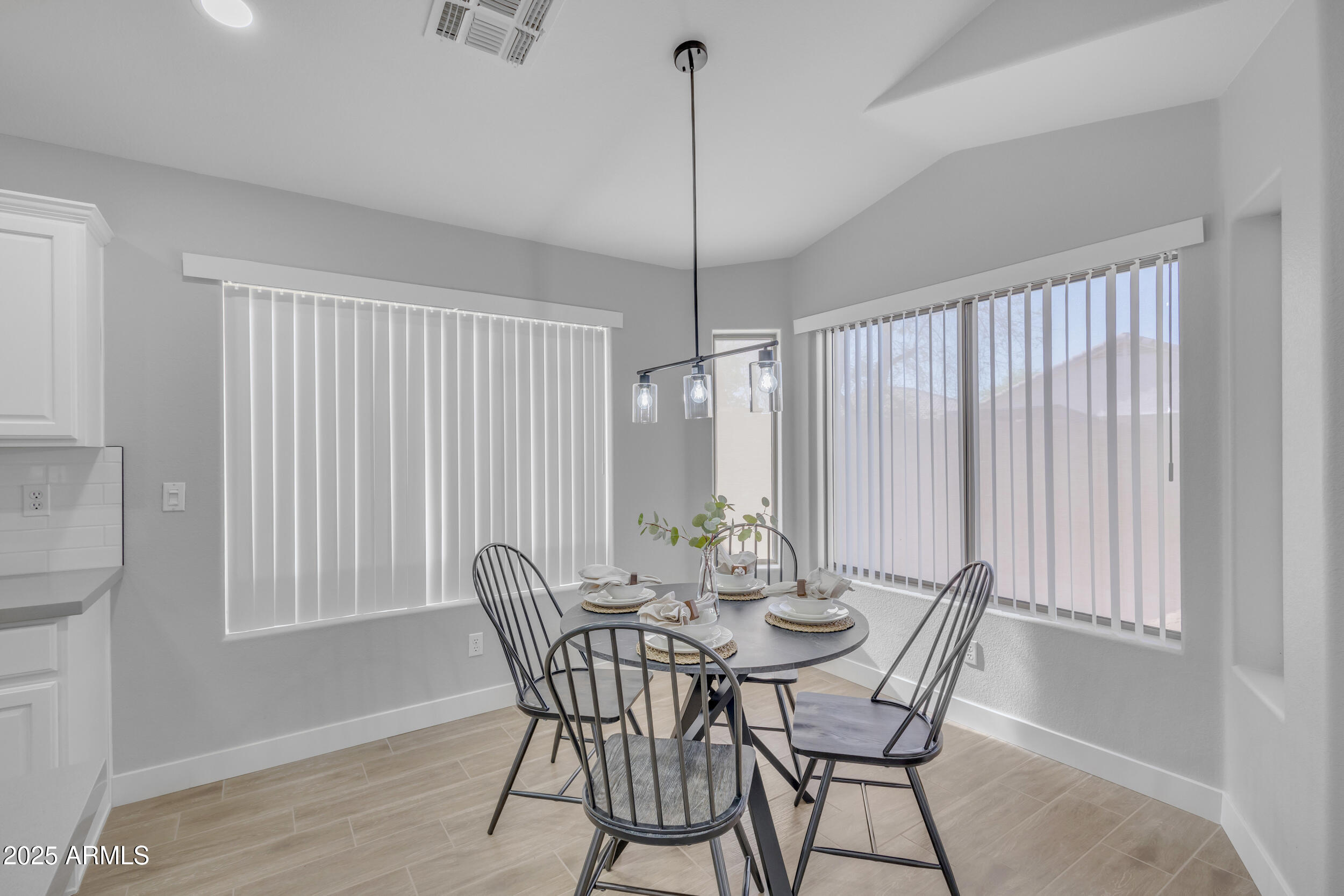 8536 E MILAGRO Avenue