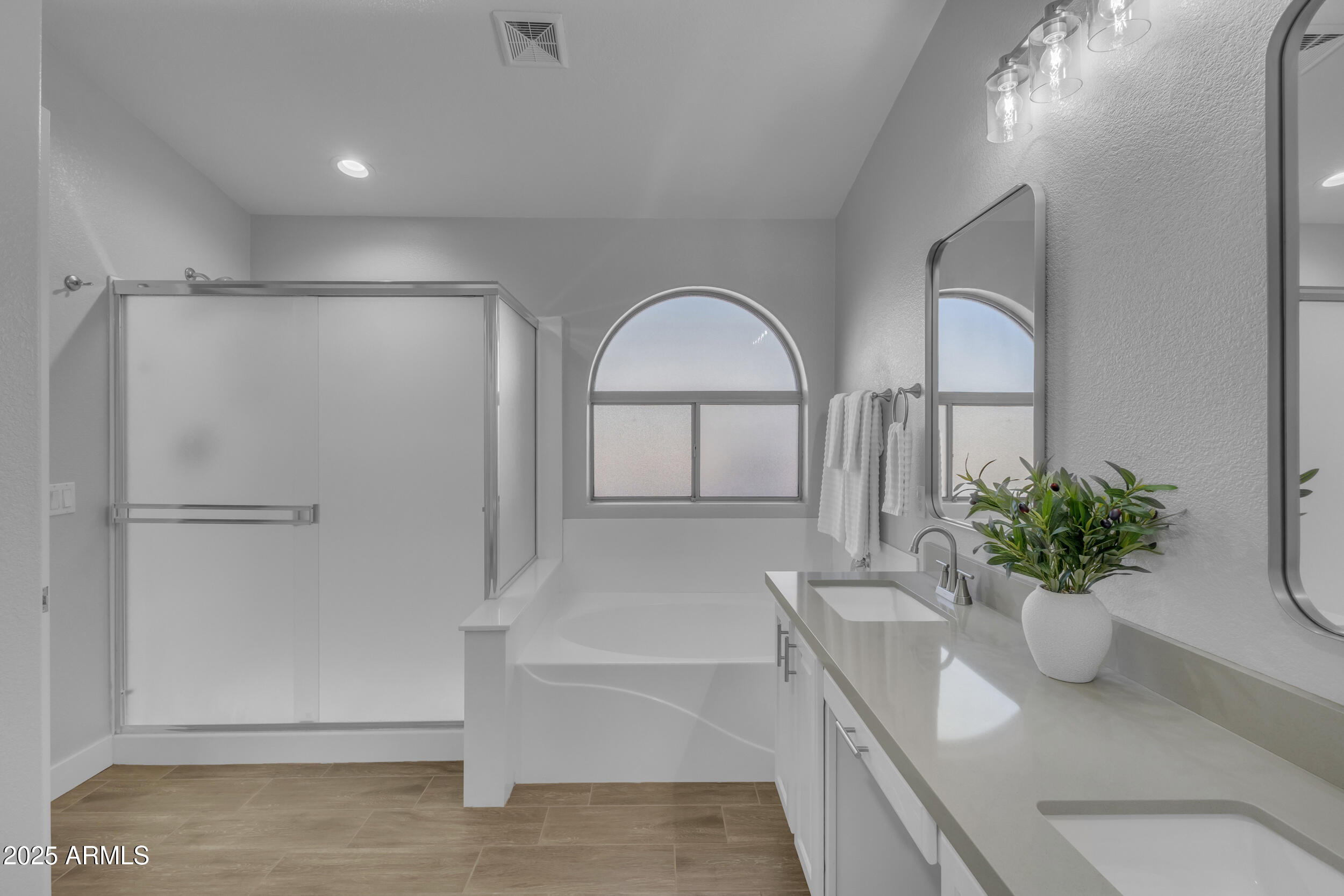 8536 E MILAGRO Avenue