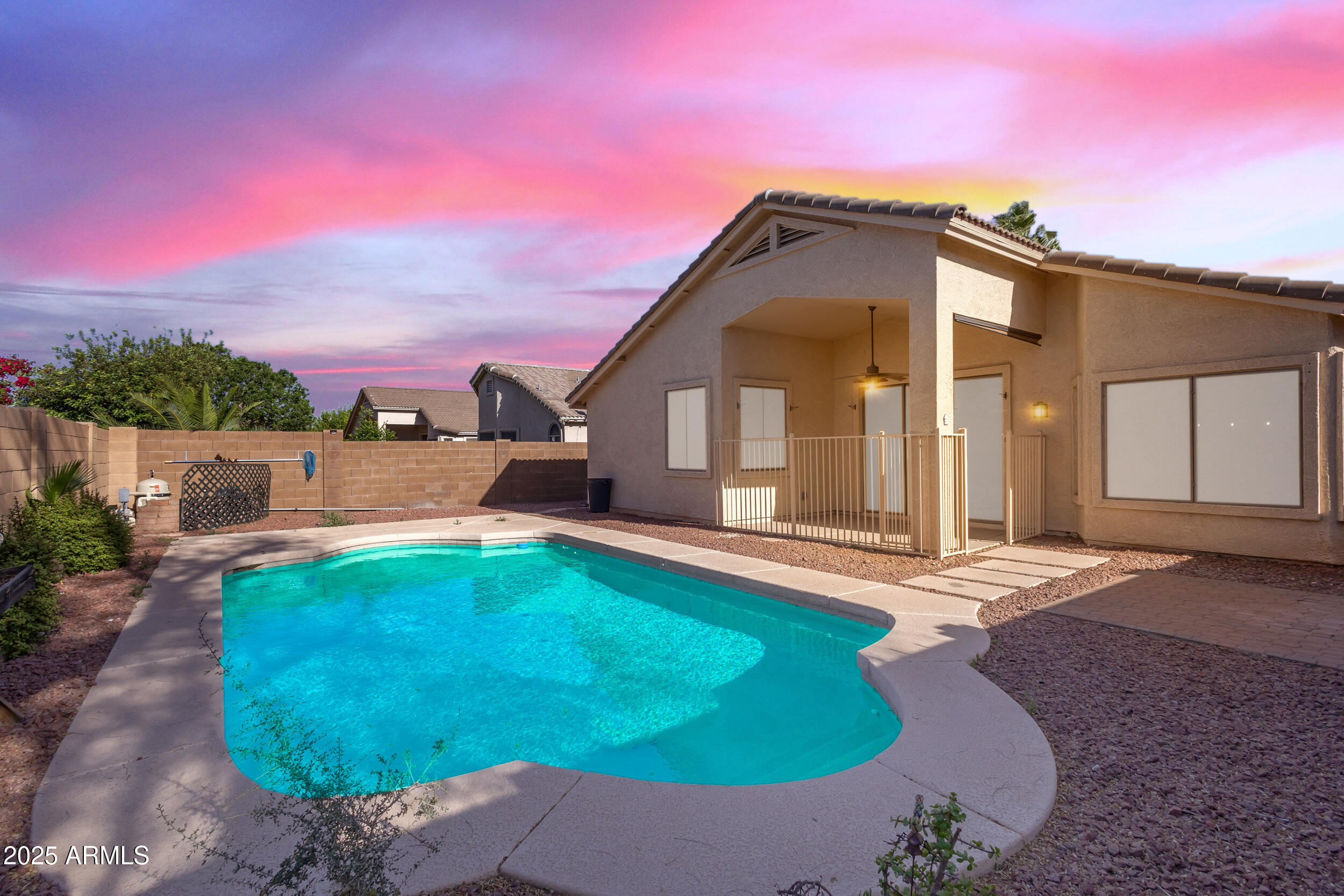 8536 E MILAGRO Avenue