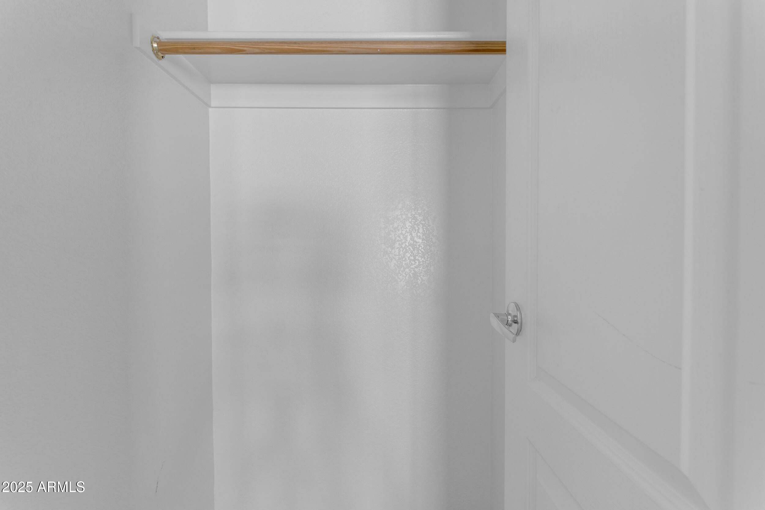 2402 E 5TH Street, 1621