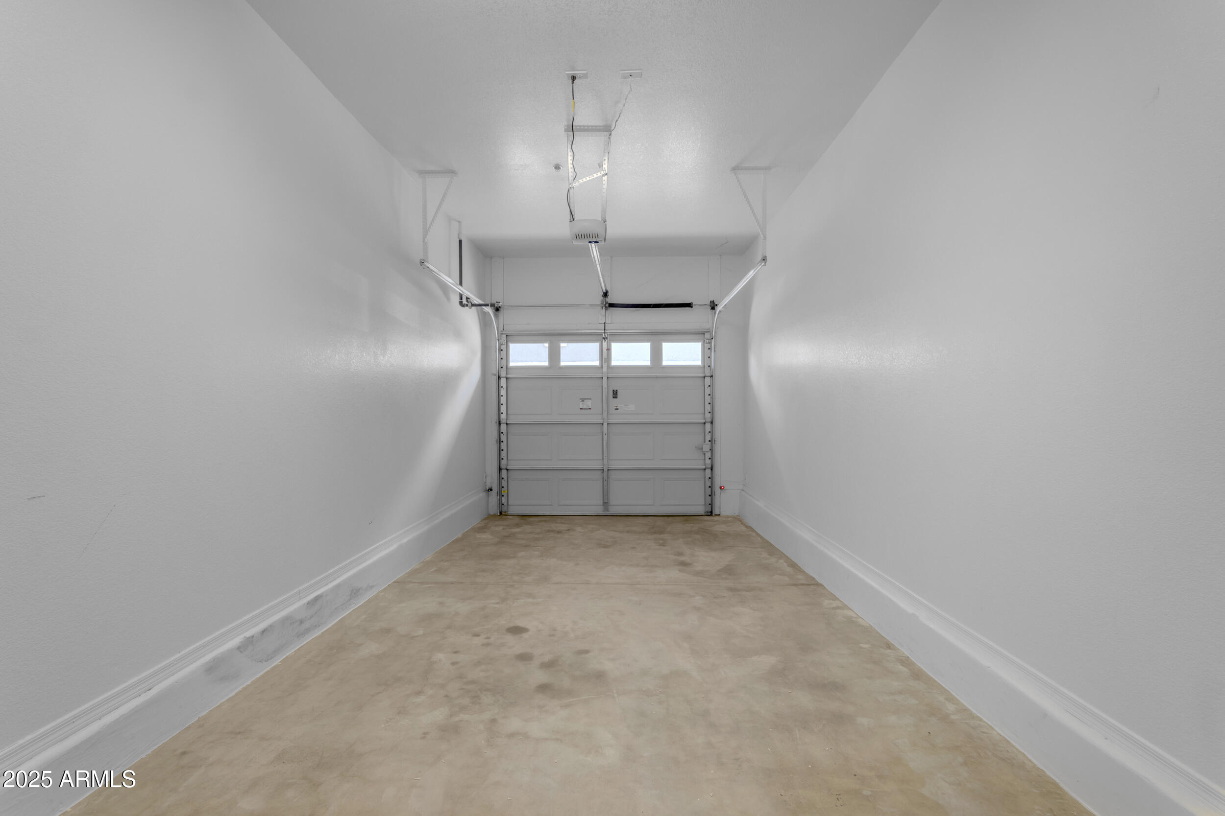 2402 E 5TH Street, 1621