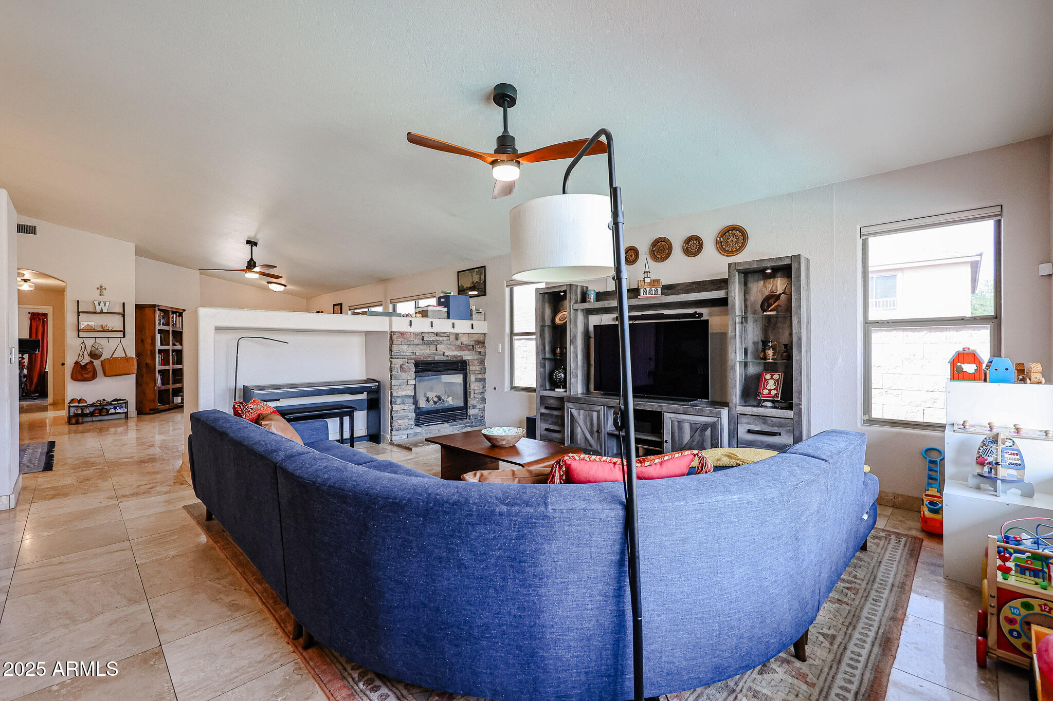 4010 E SIDEWINDER Court