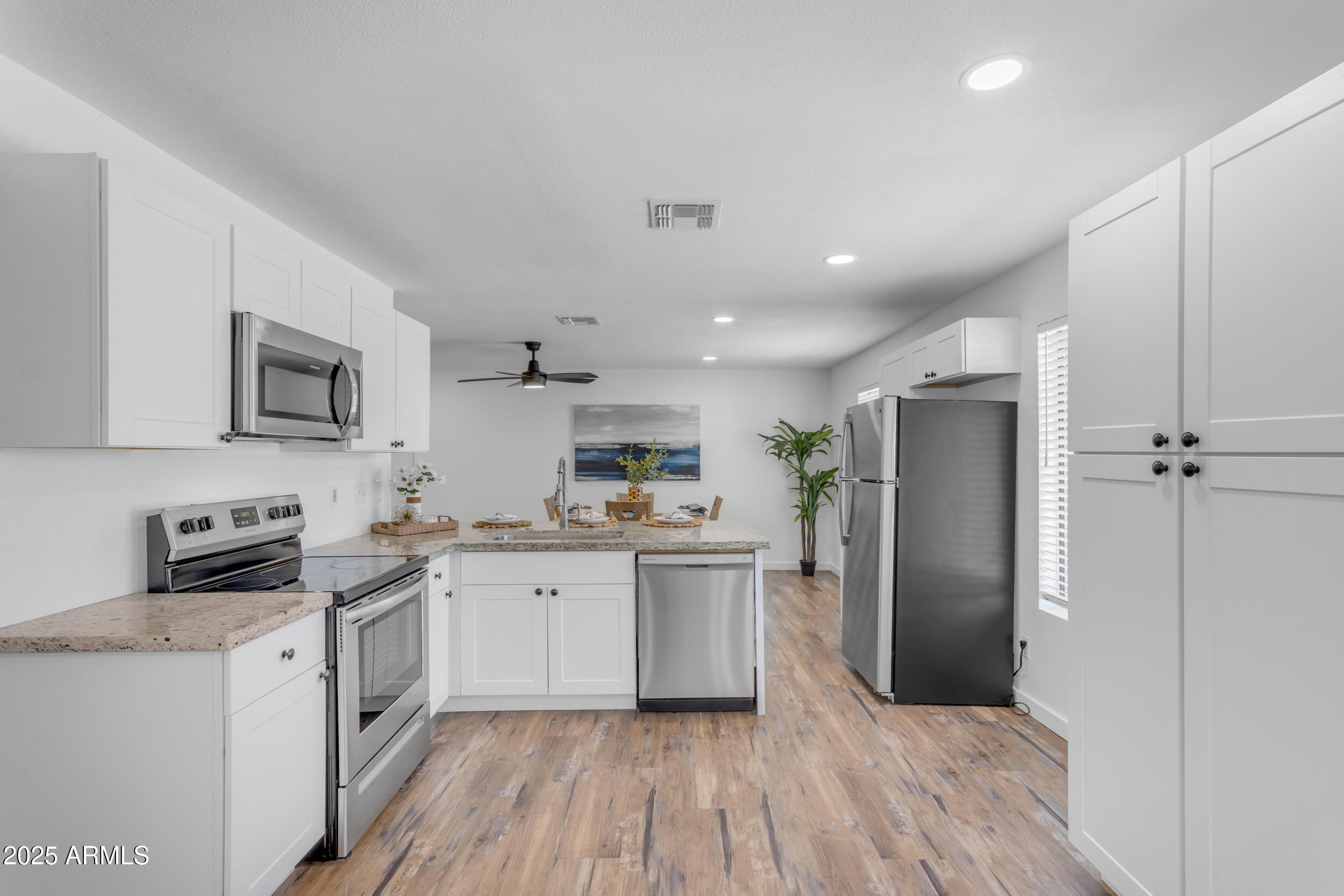 1511 E HARMONY Avenue