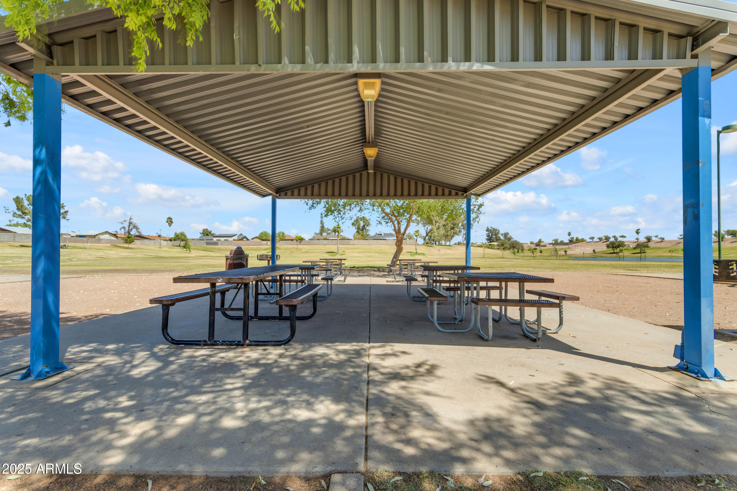 1511 E HARMONY Avenue