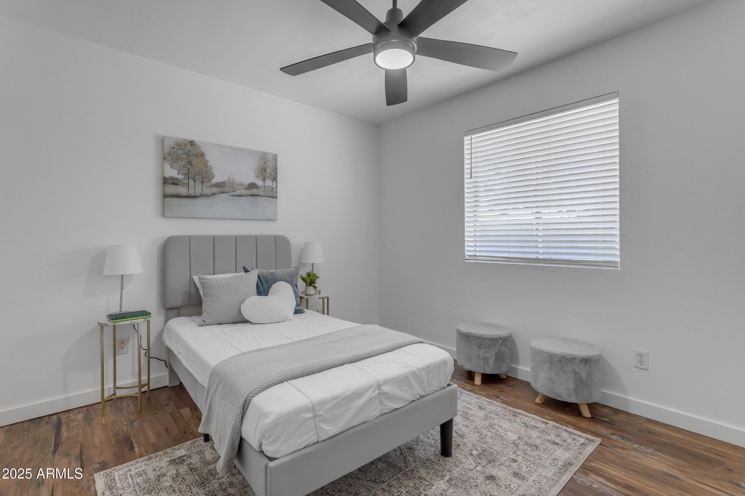 1511 E HARMONY Avenue