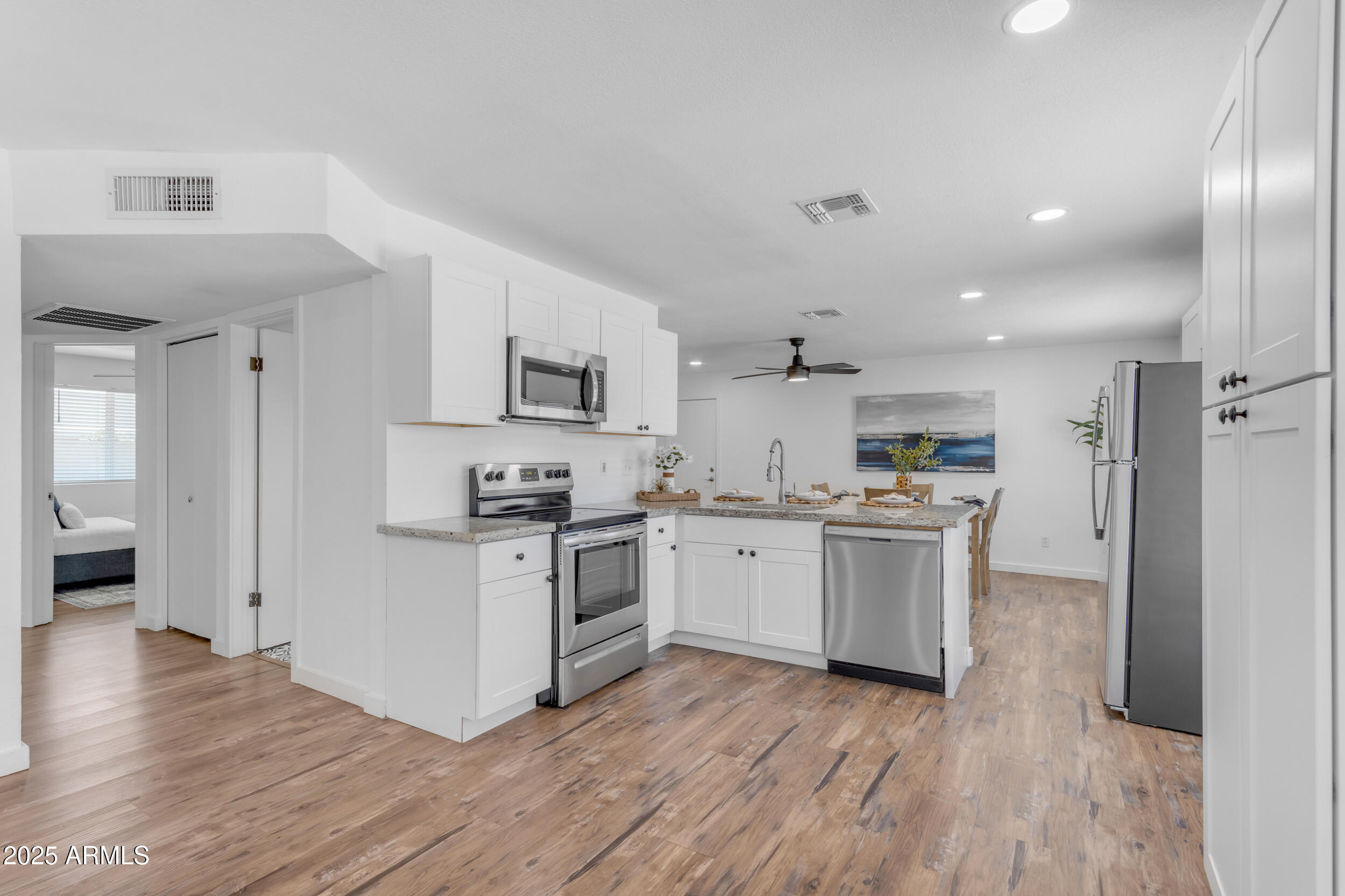 1511 E HARMONY Avenue