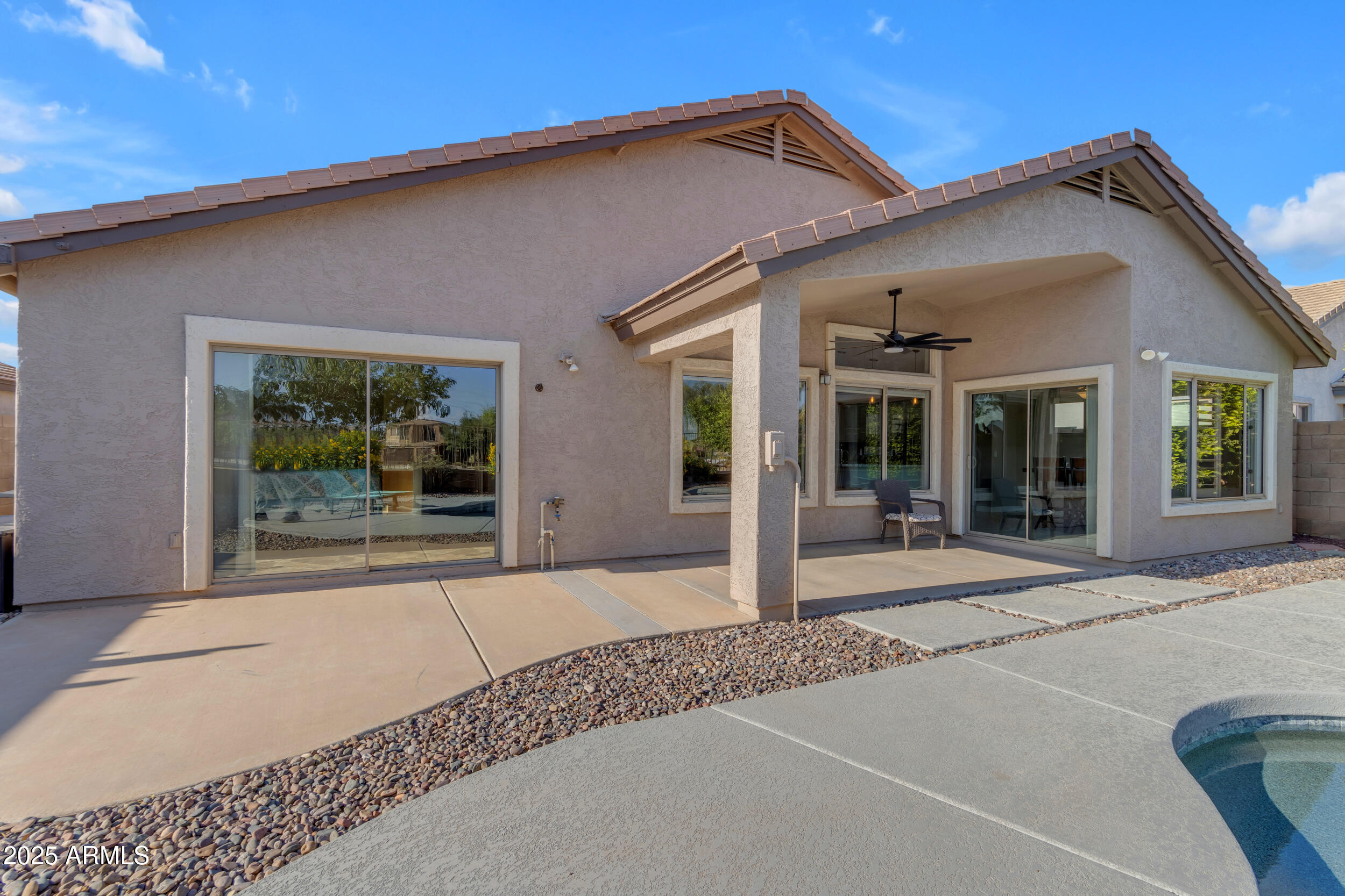 10305 E PLATA Avenue