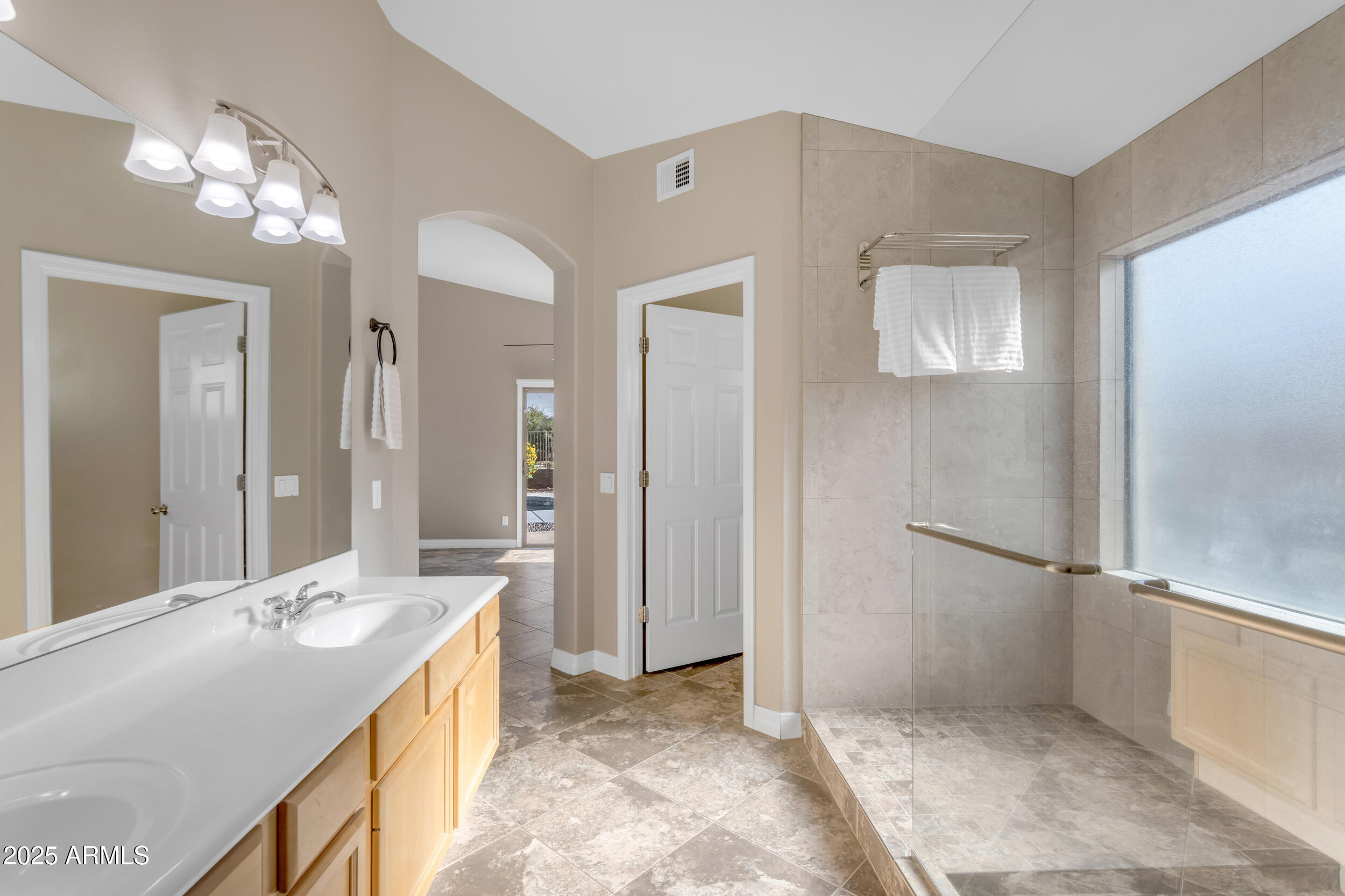 10305 E PLATA Avenue