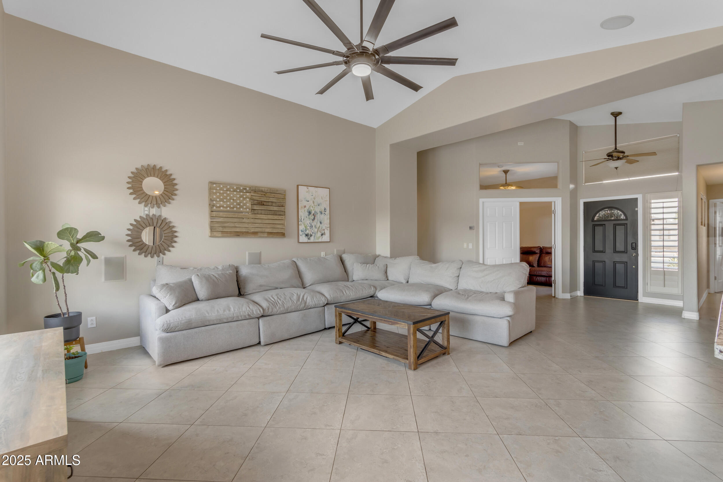 10305 E PLATA Avenue