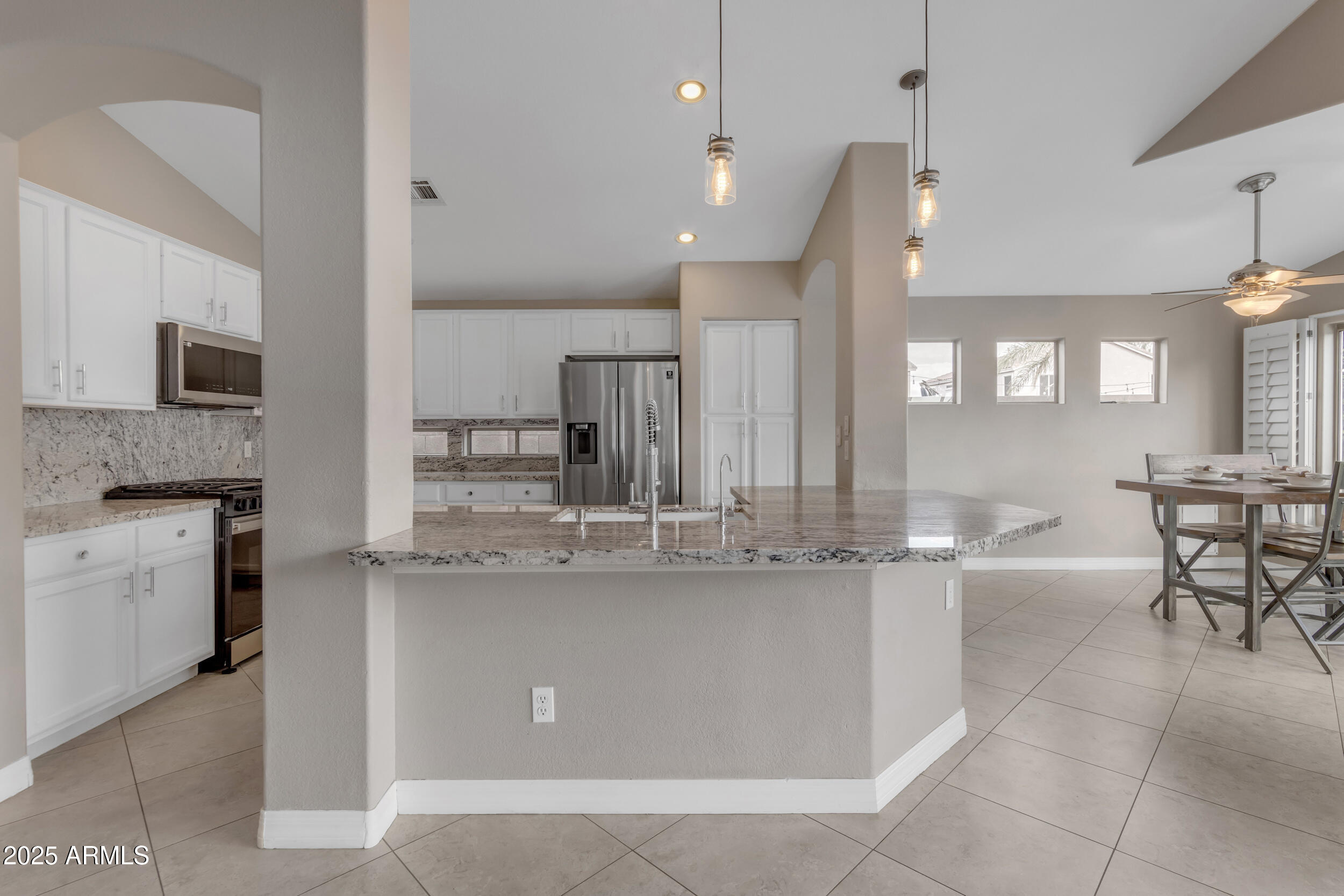 10305 E PLATA Avenue