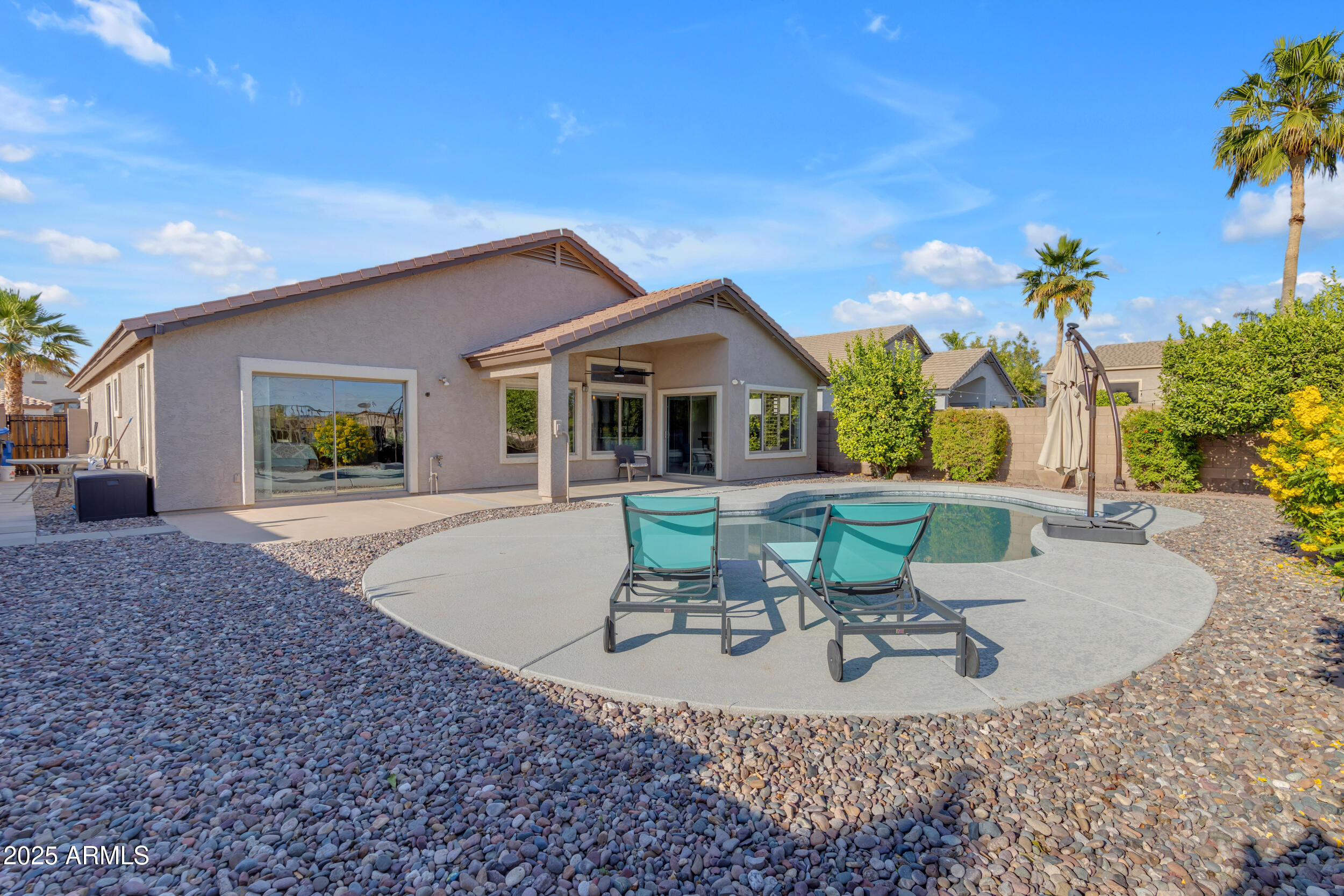 10305 E PLATA Avenue