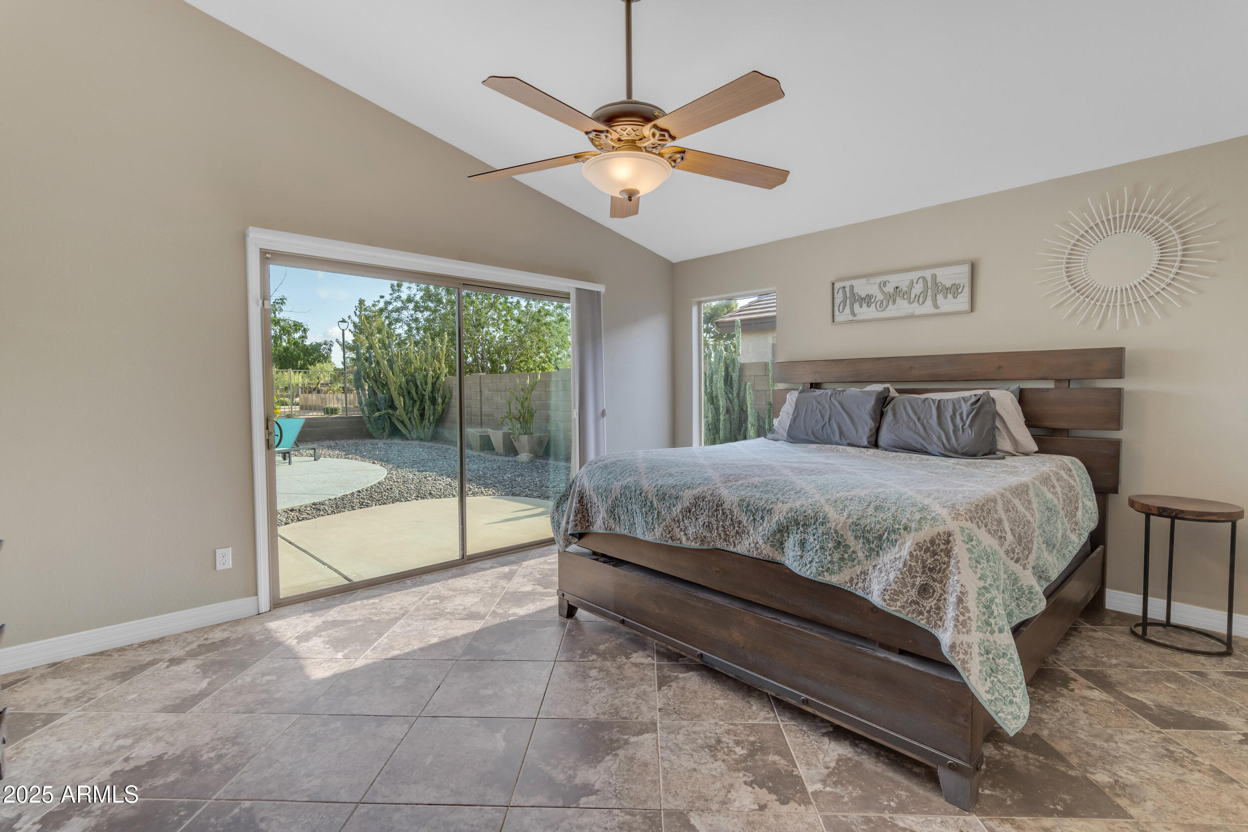 10305 E PLATA Avenue