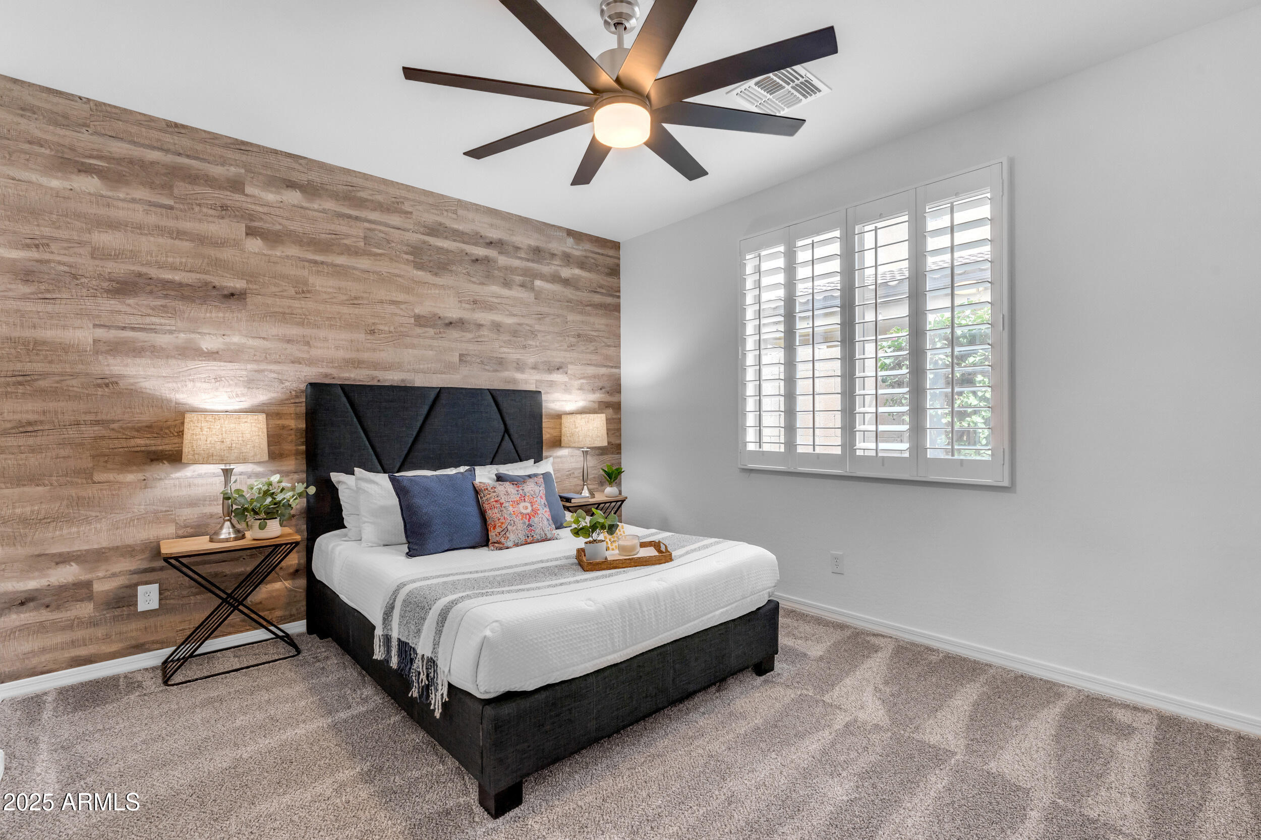 9853 E SOLSTICE Avenue