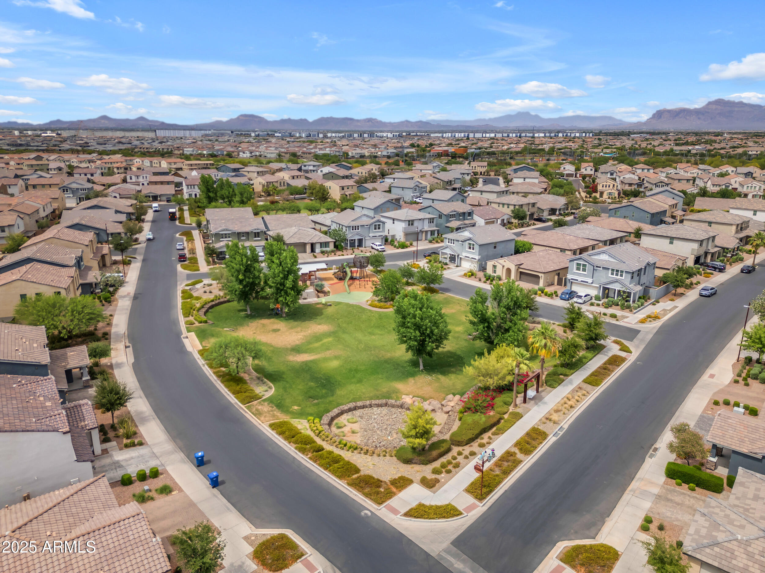 9853 E SOLSTICE Avenue