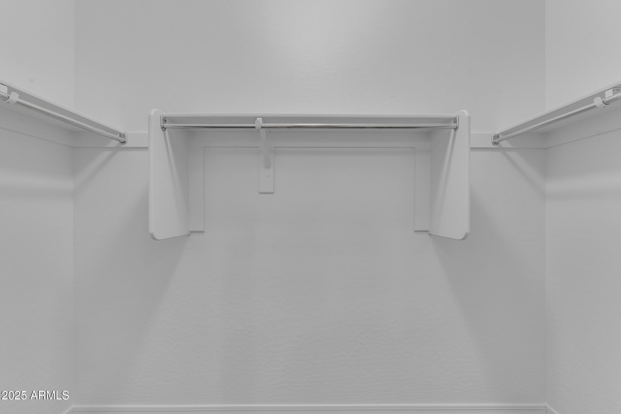 9853 E SOLSTICE Avenue