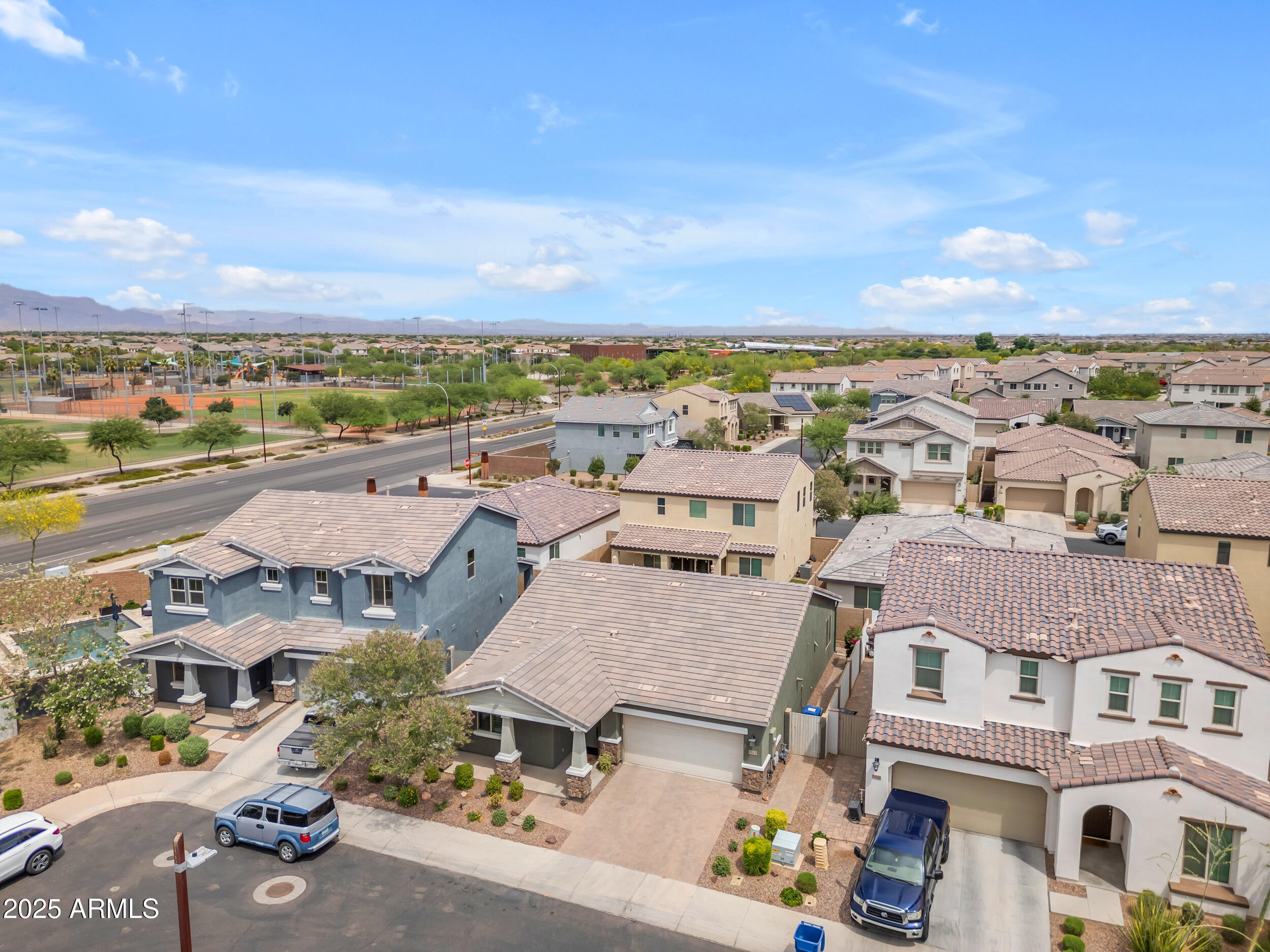 9853 E SOLSTICE Avenue