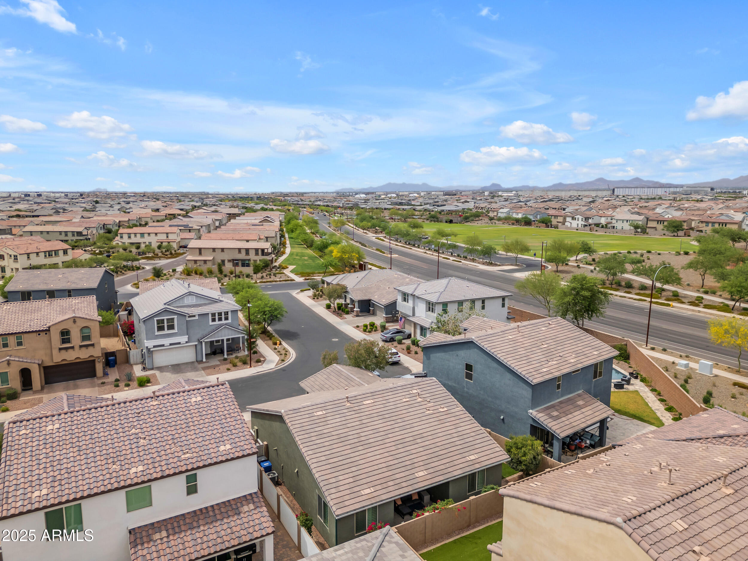 9853 E SOLSTICE Avenue