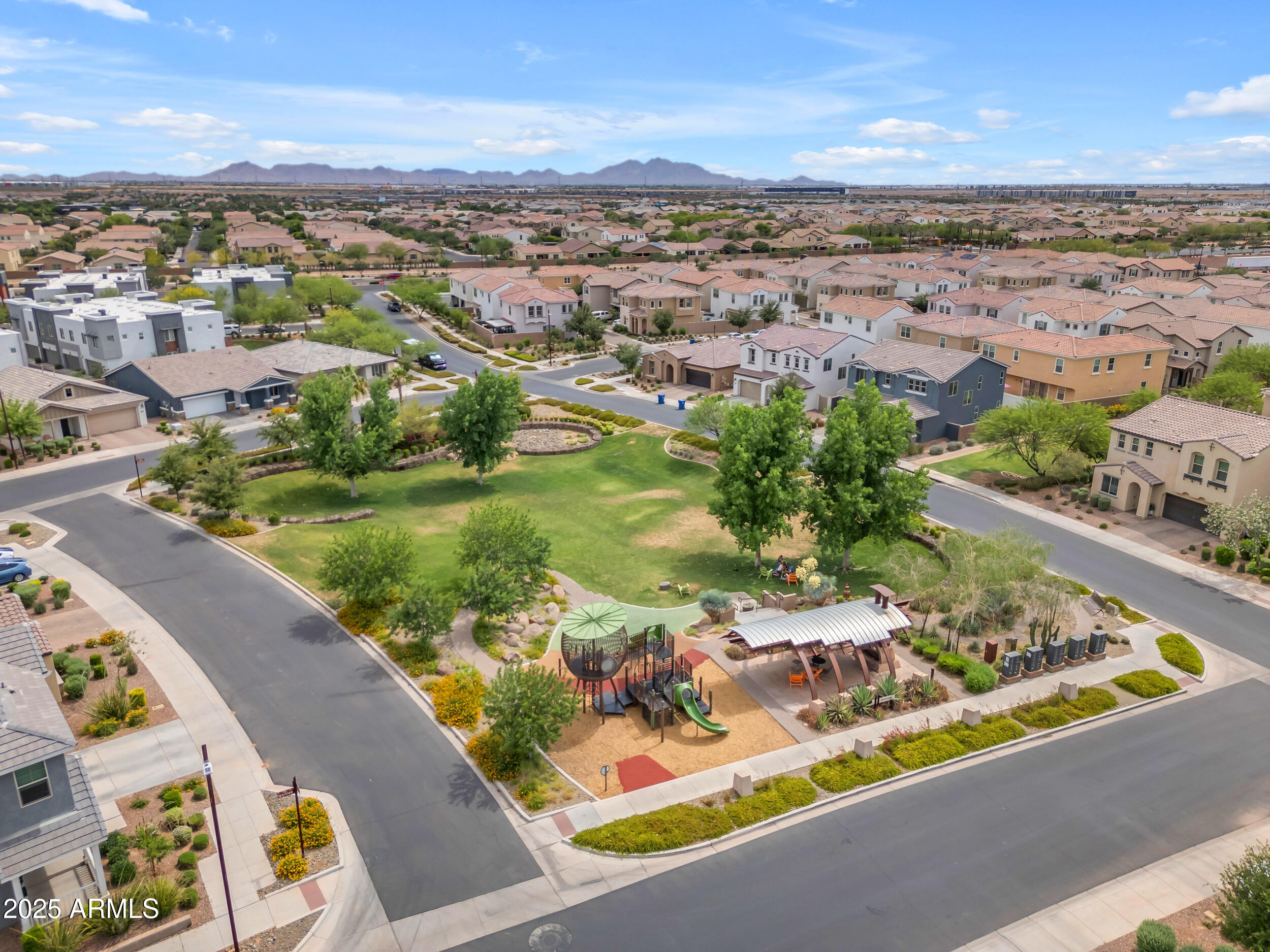 9853 E SOLSTICE Avenue