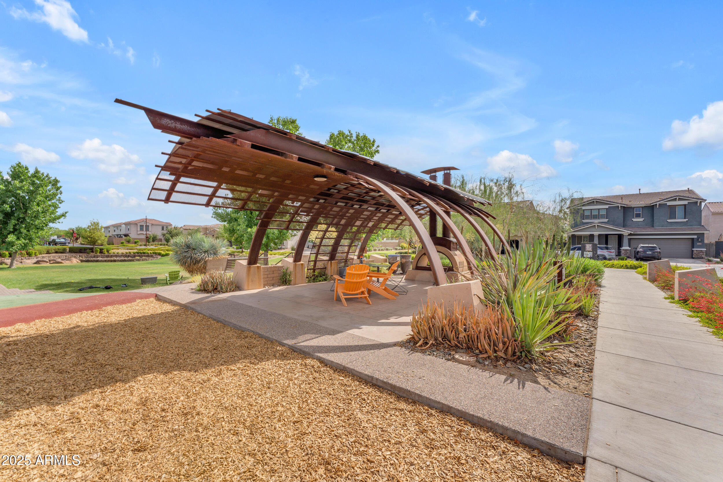 9853 E SOLSTICE Avenue