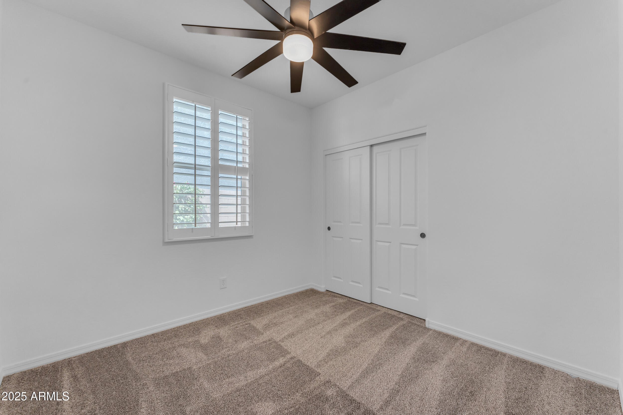 9853 E SOLSTICE Avenue