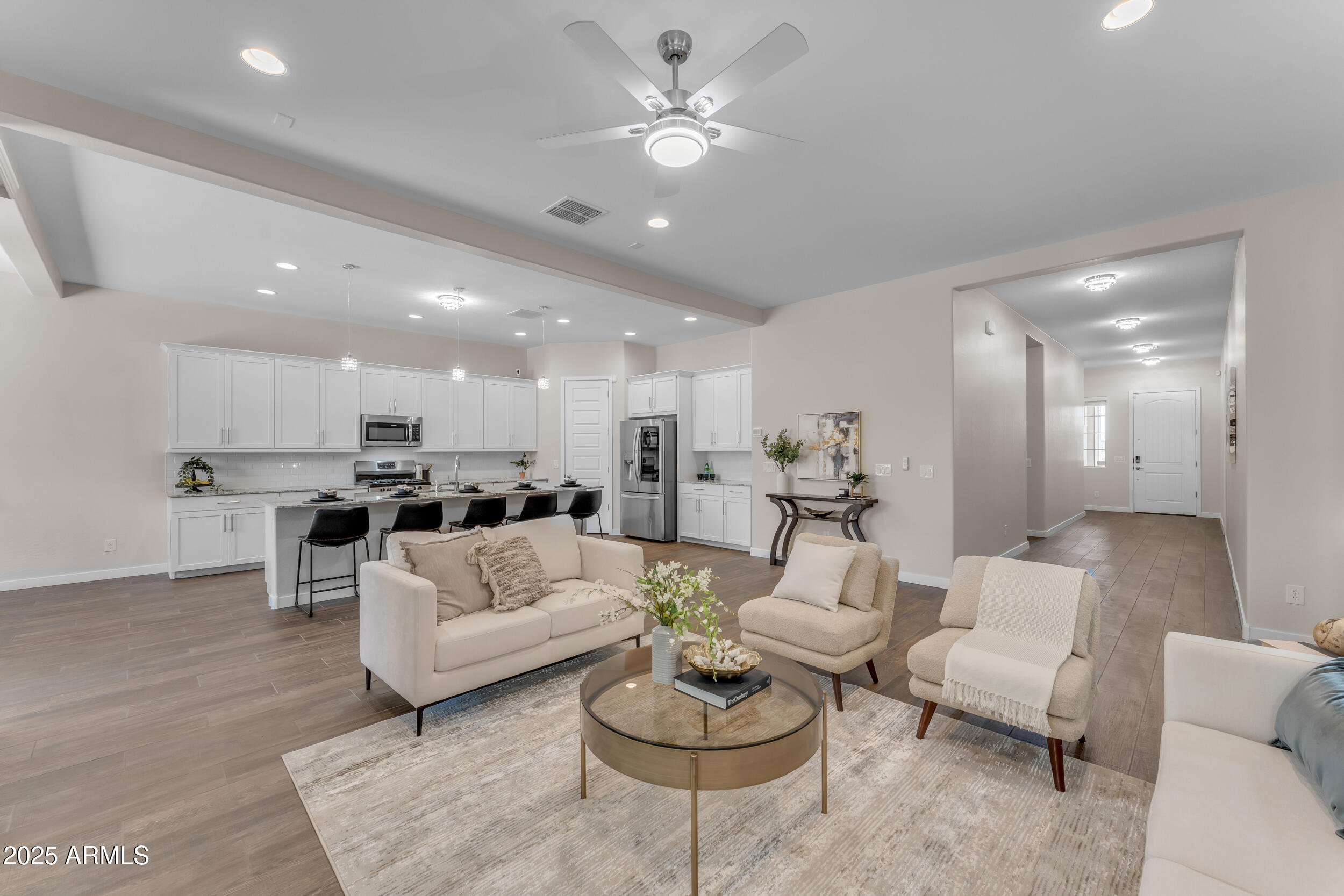 18916 W LAUREL Lane
