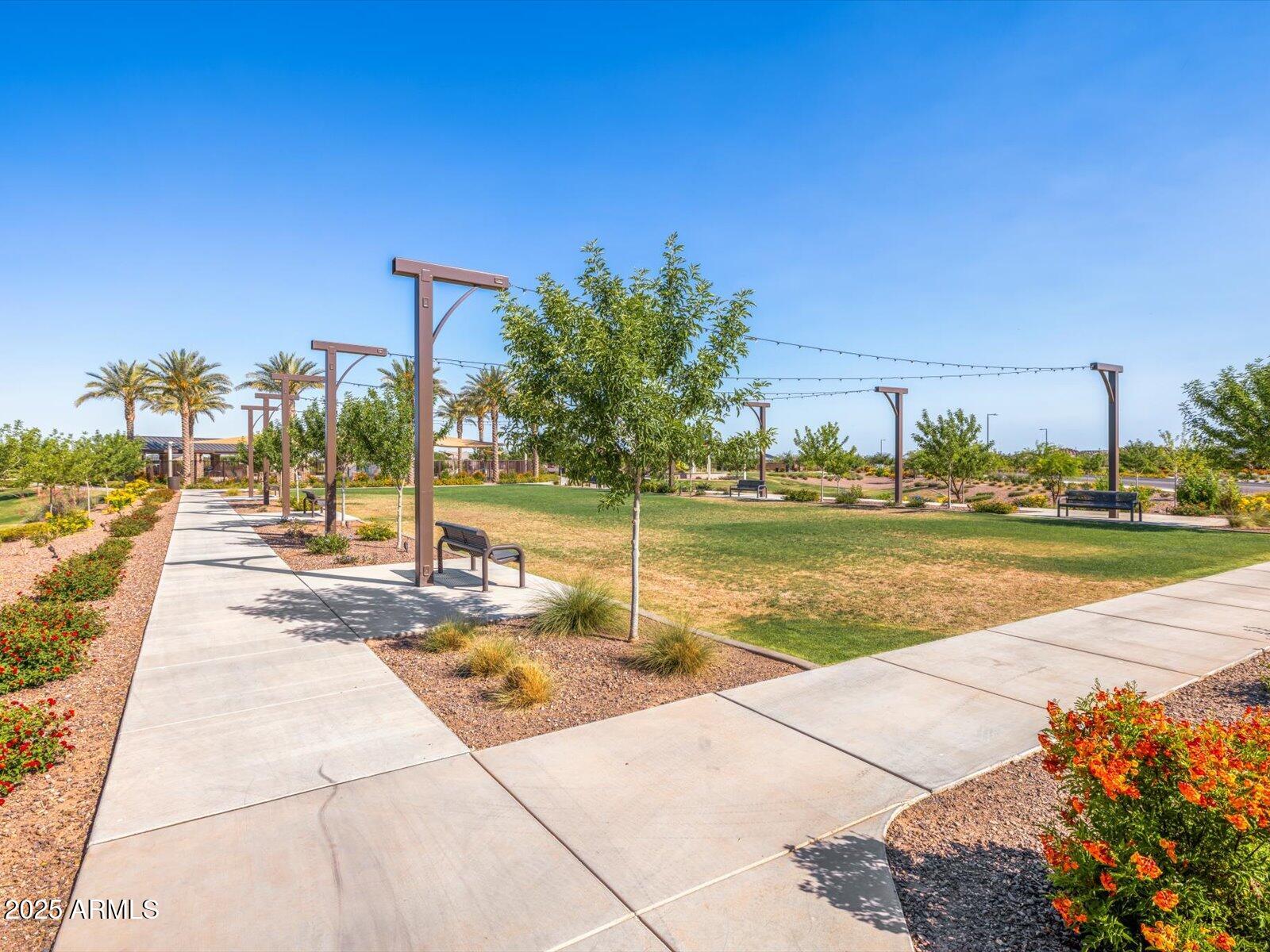 2644 E Grenache Road