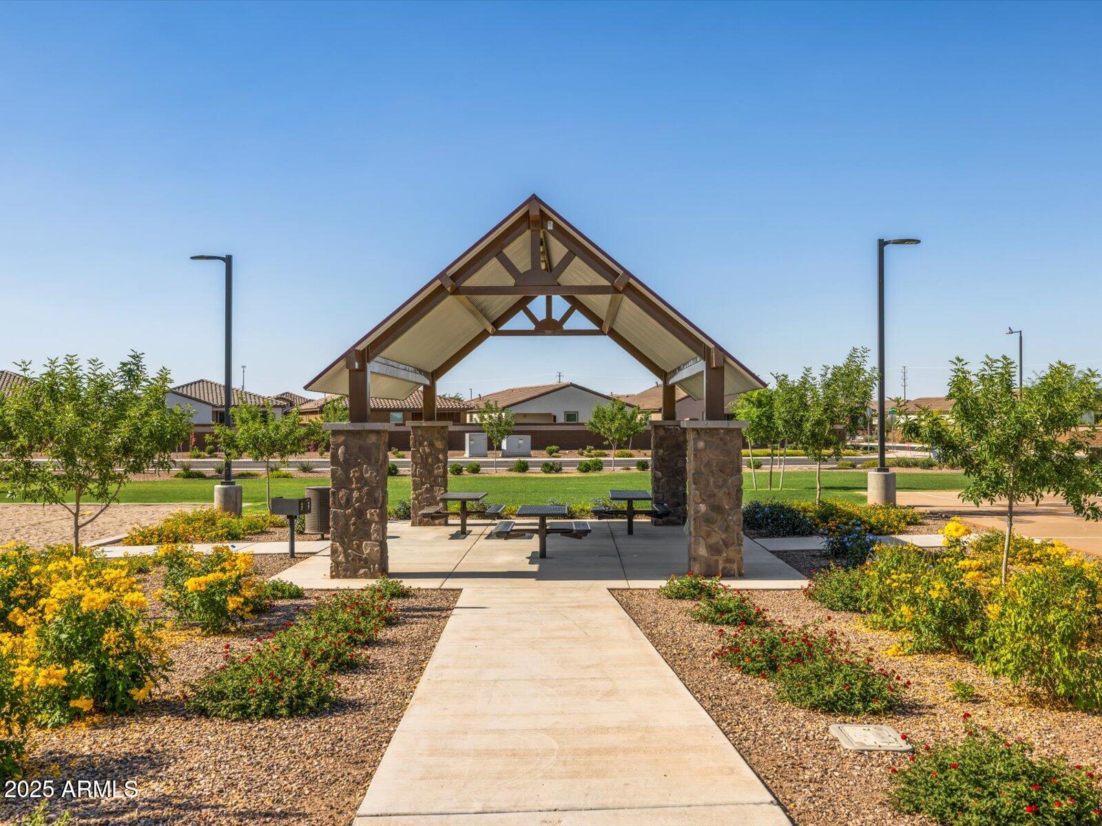 2644 E Grenache Road