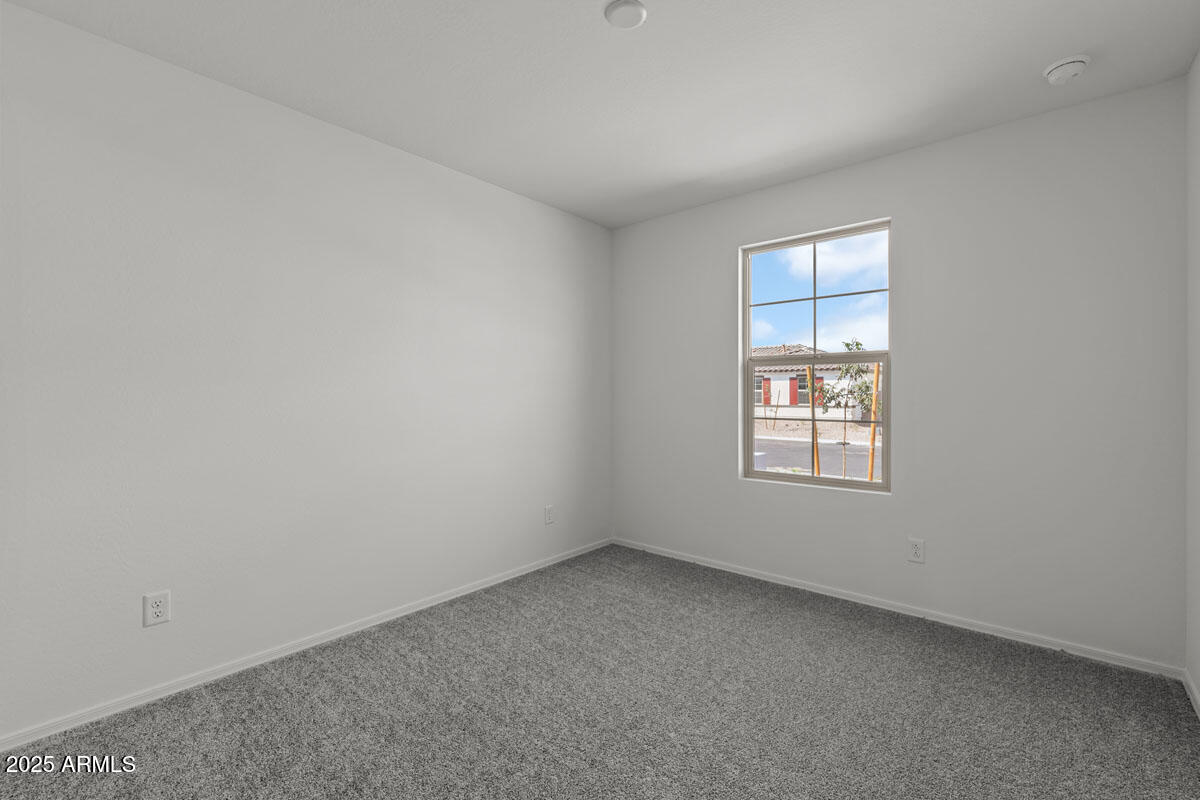 18221 E ZUZA Drive