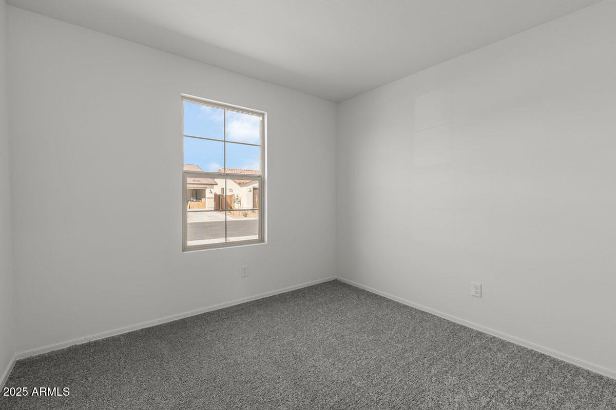 18221 E ZUZA Drive