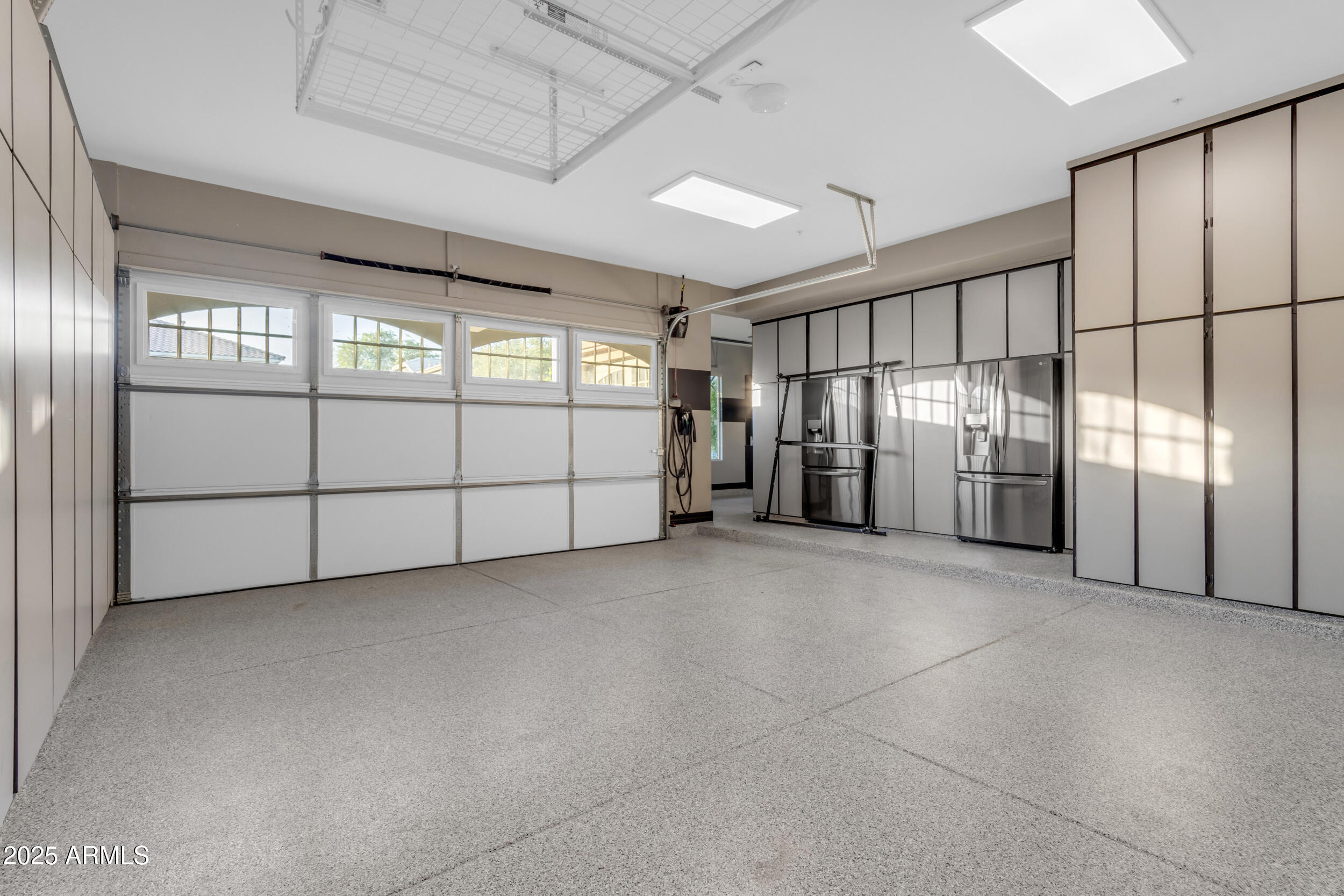 2219 E GALILEO Drive
