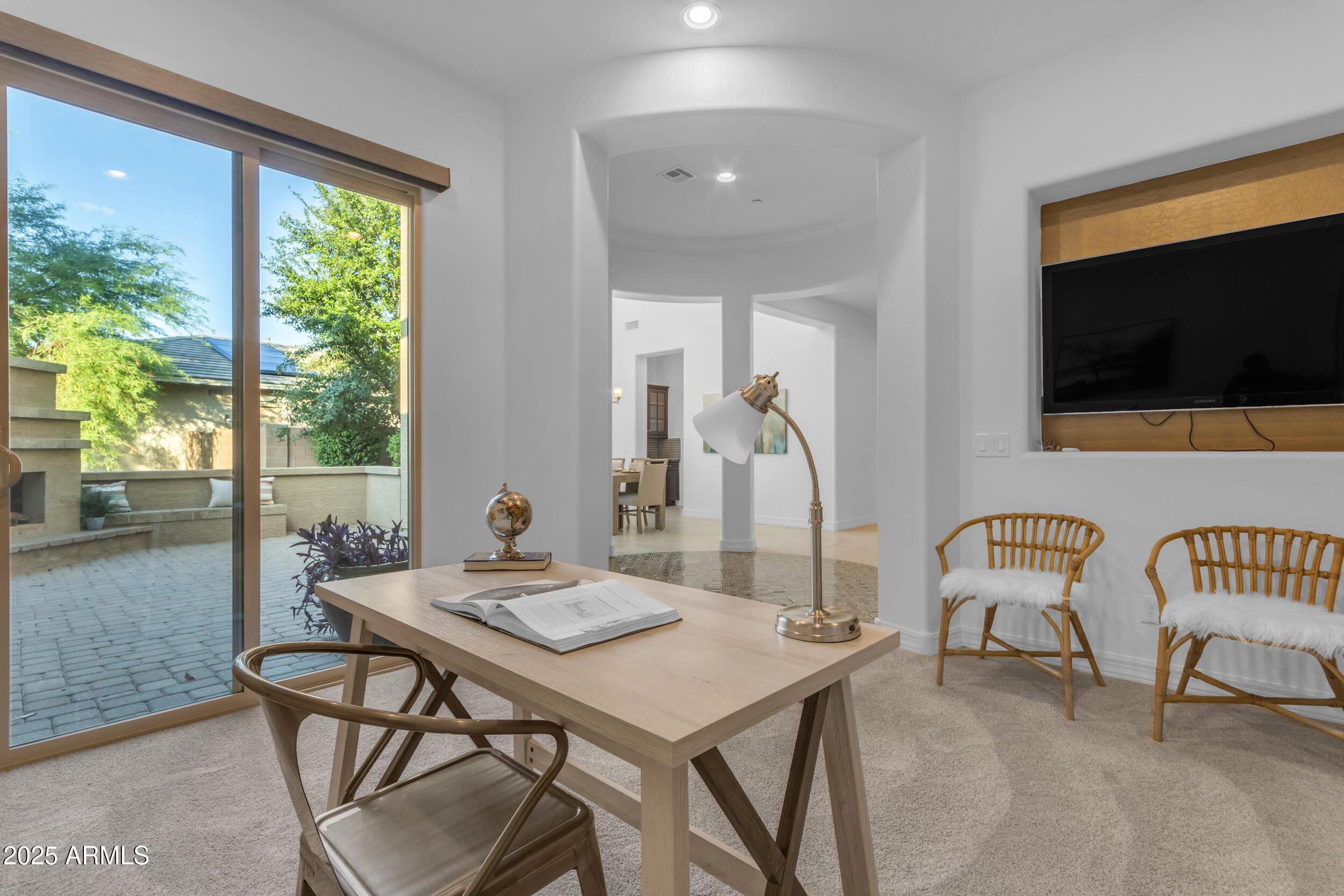 2219 E GALILEO Drive