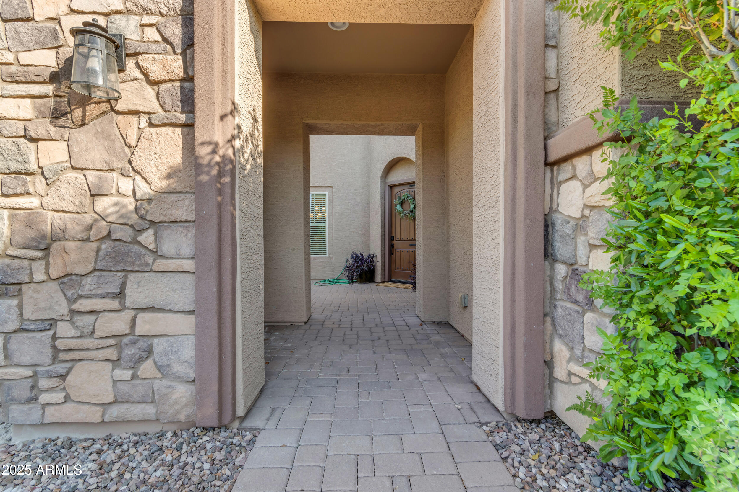 2219 E GALILEO Drive