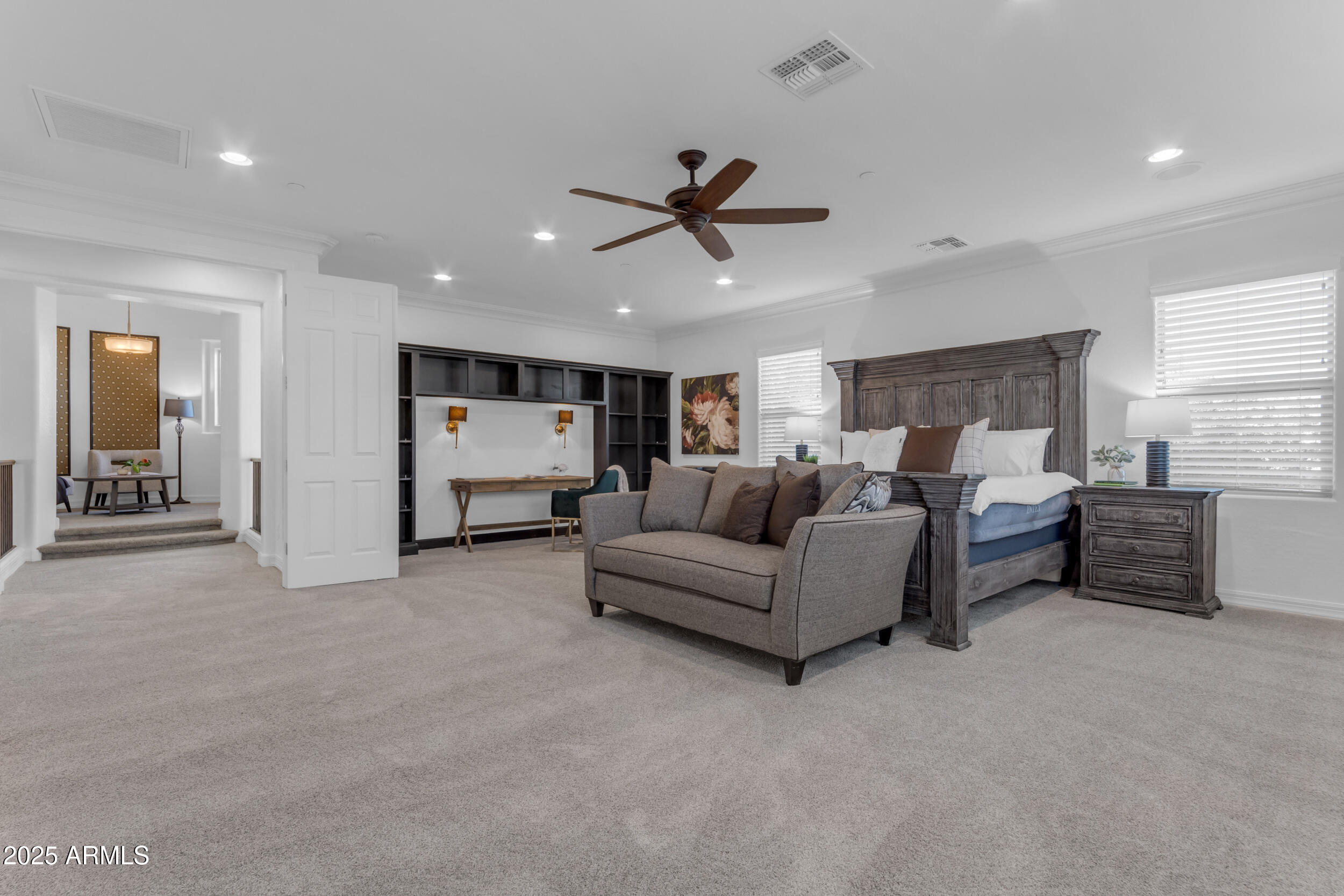 2219 E GALILEO Drive
