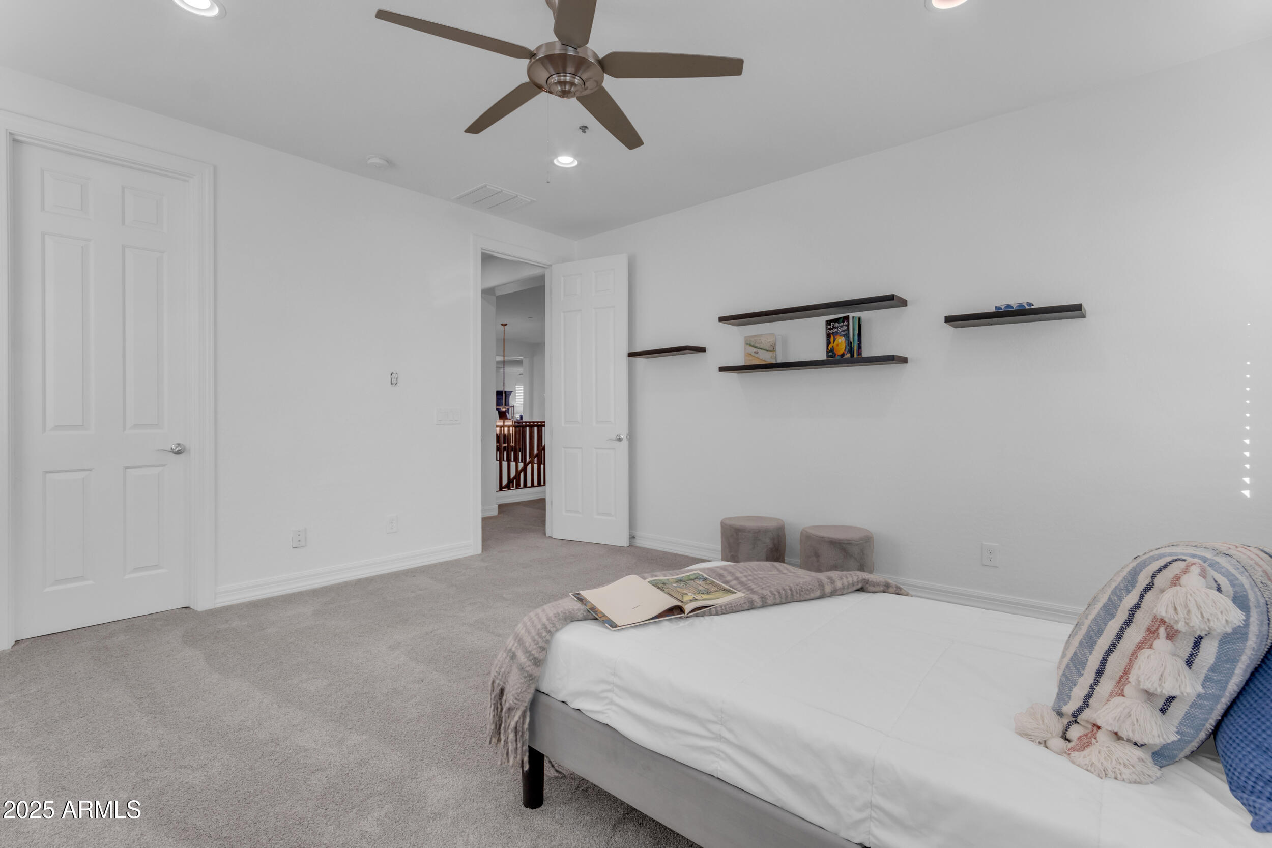 2219 E GALILEO Drive