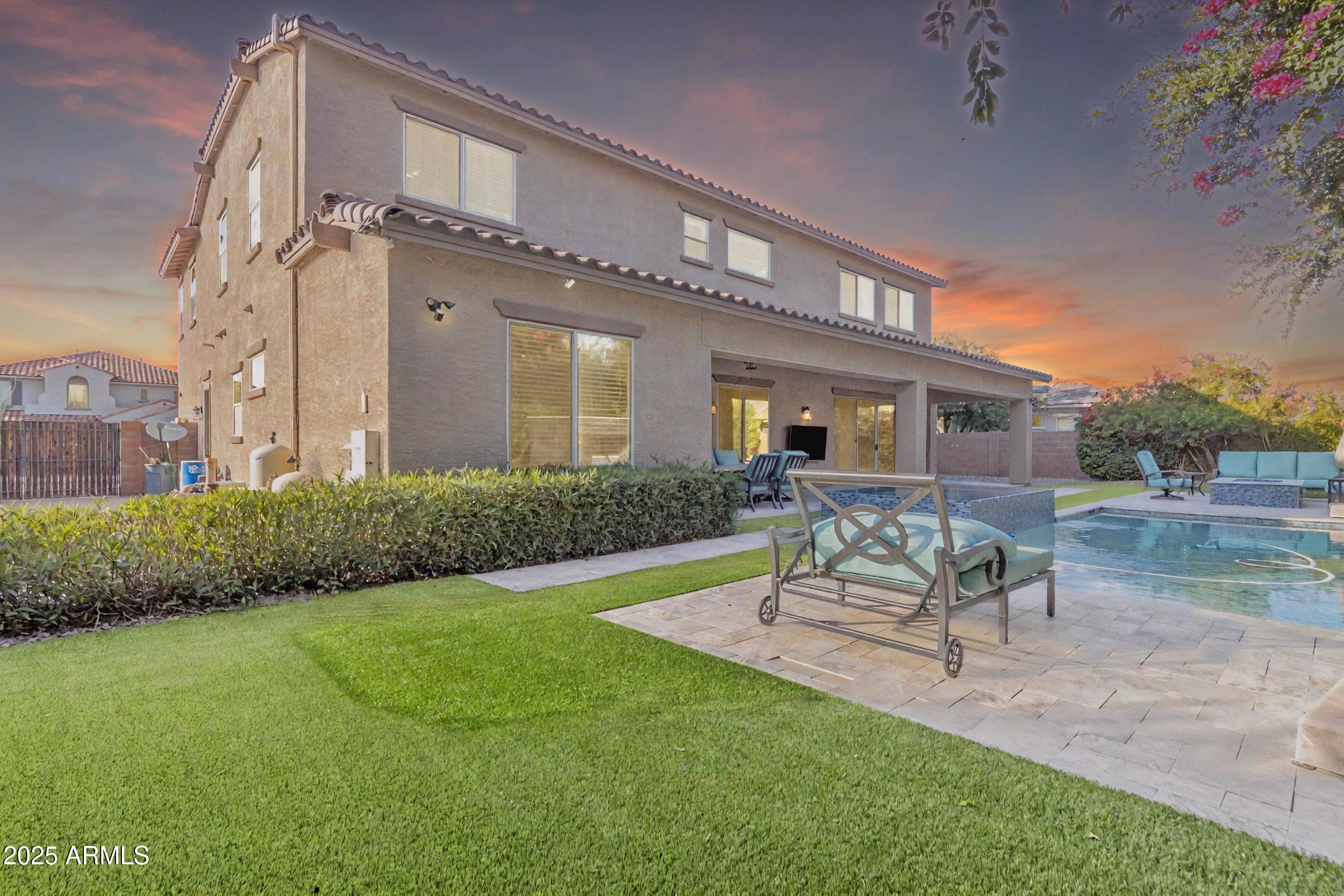 2219 E GALILEO Drive