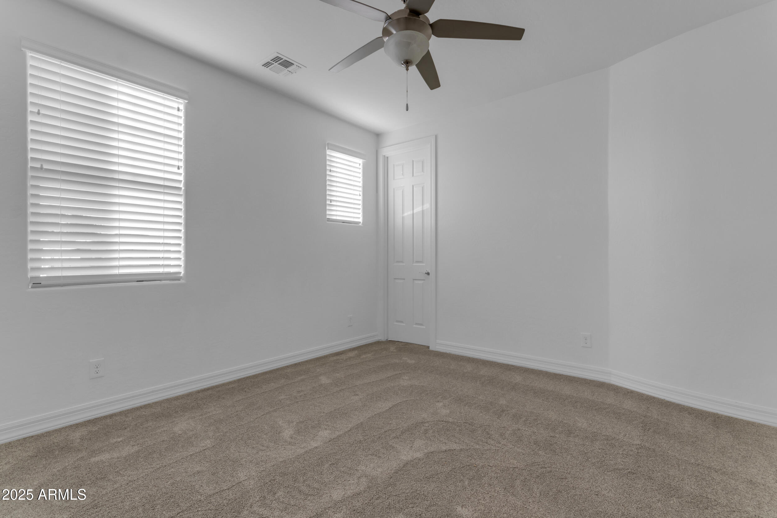 2219 E GALILEO Drive