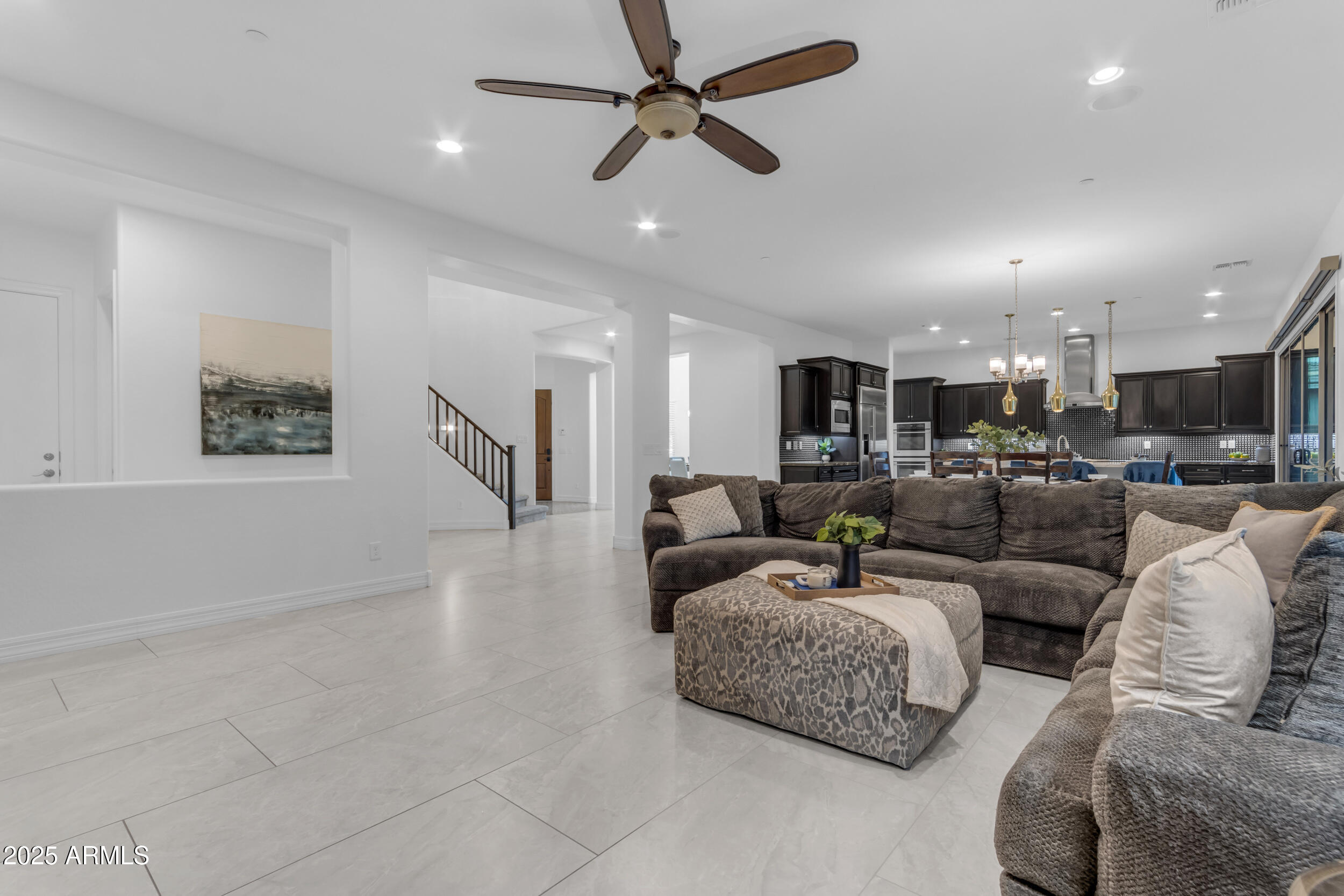 2219 E GALILEO Drive