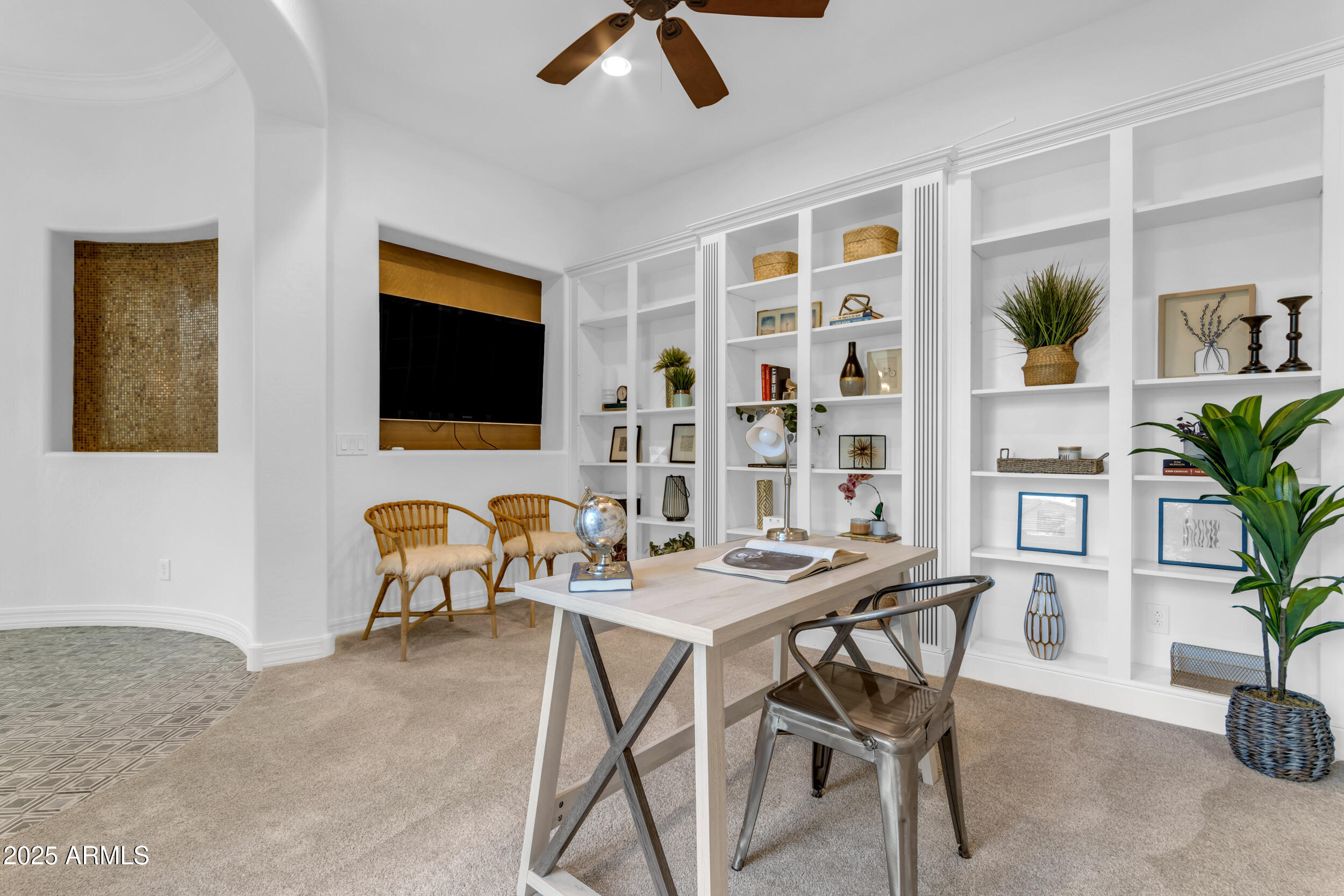 2219 E GALILEO Drive