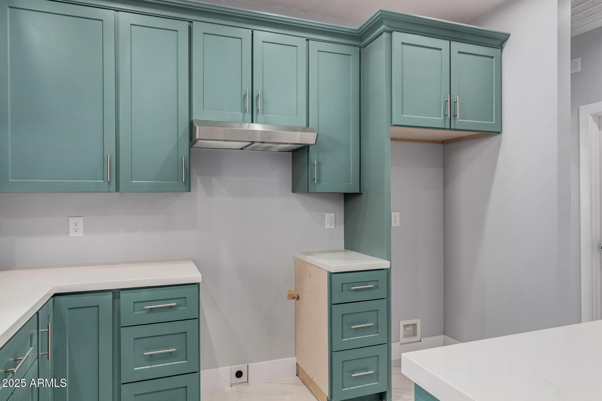 5499 E RED BIRD Lane