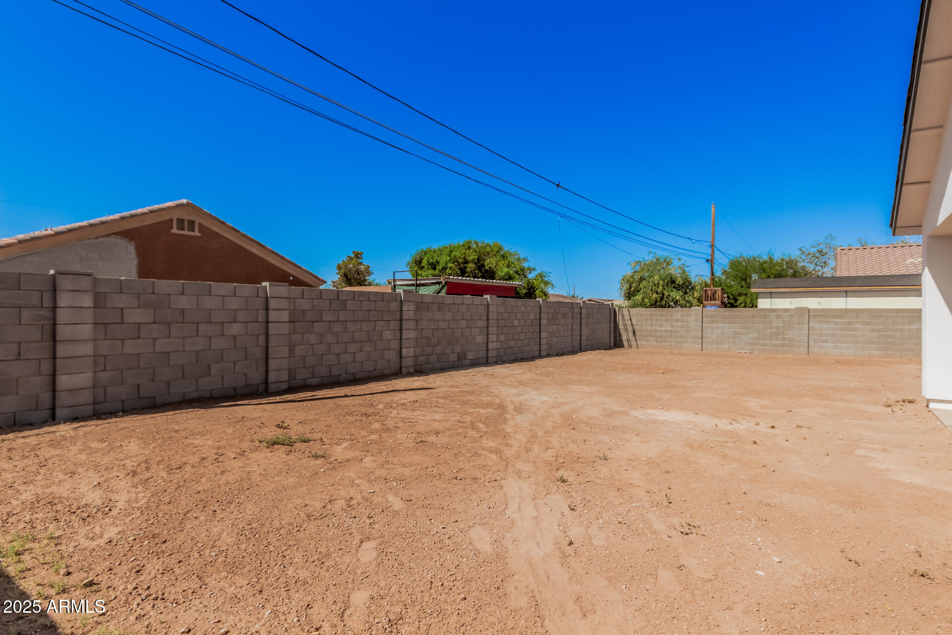 5499 E RED BIRD Lane